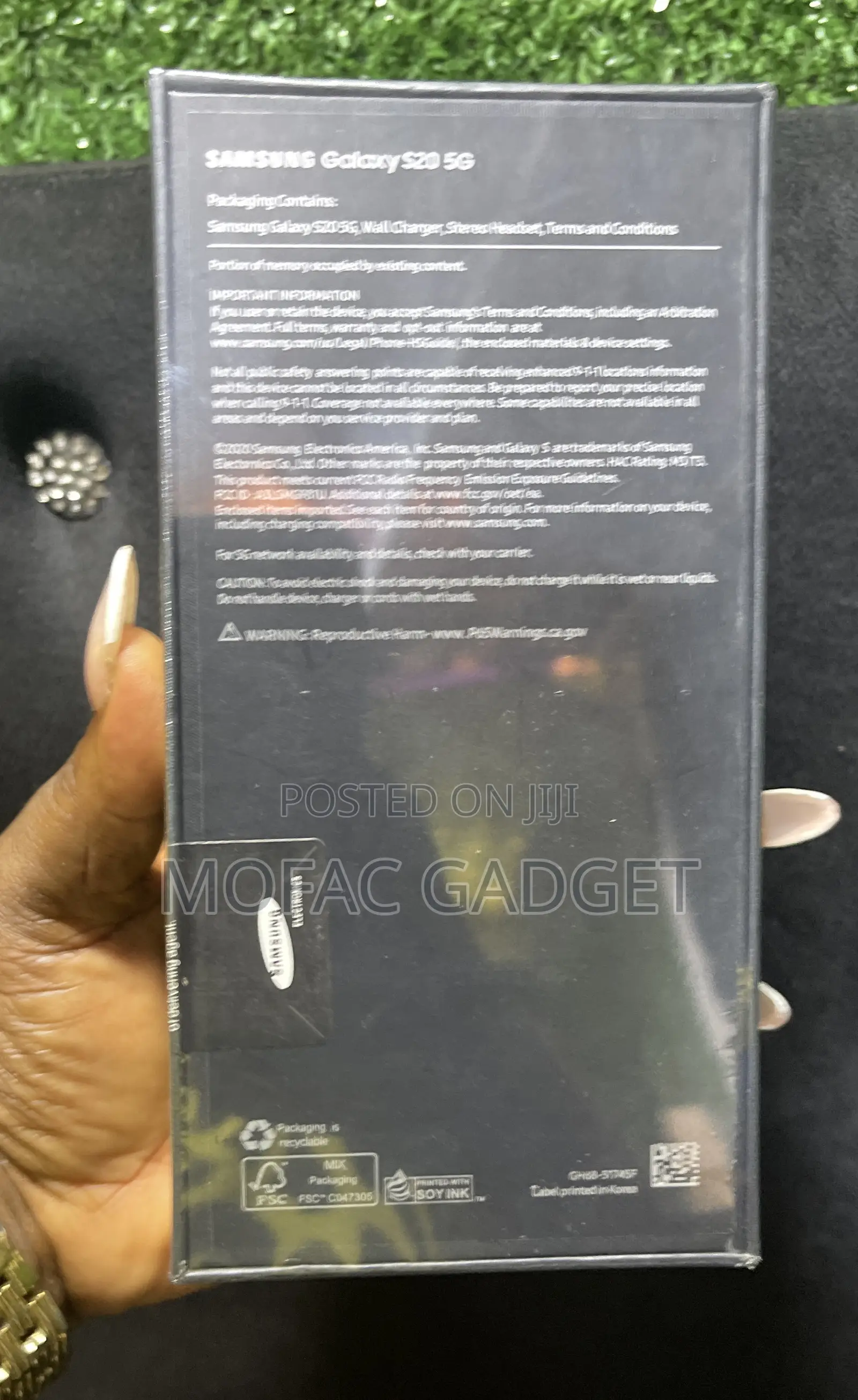 New Samsung Galaxy S20 5G Uw 128 GB