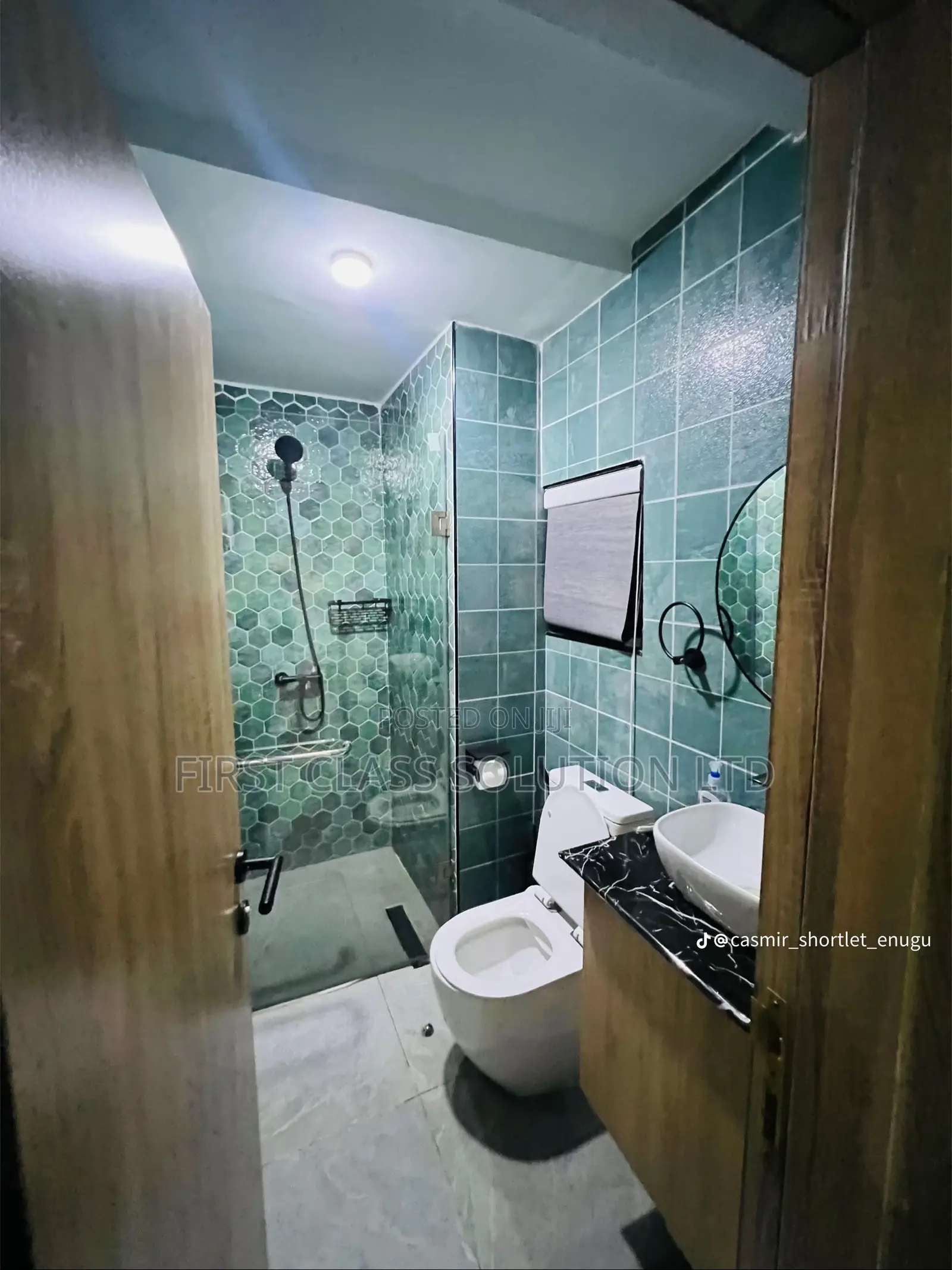 Cozy 1 Bedroom Apartment With Indoor and Outdoor Loung