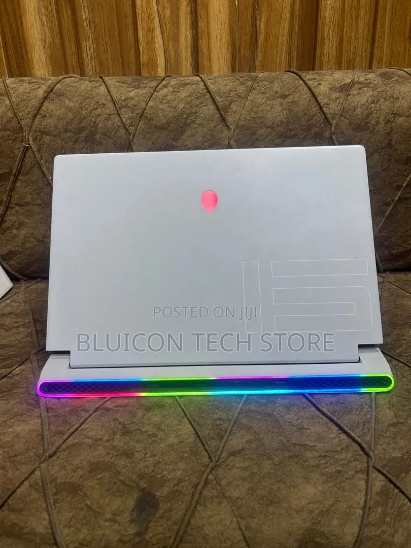 Laptop Alienware X15 r2 32GB Intel Core i9 SSD 2T