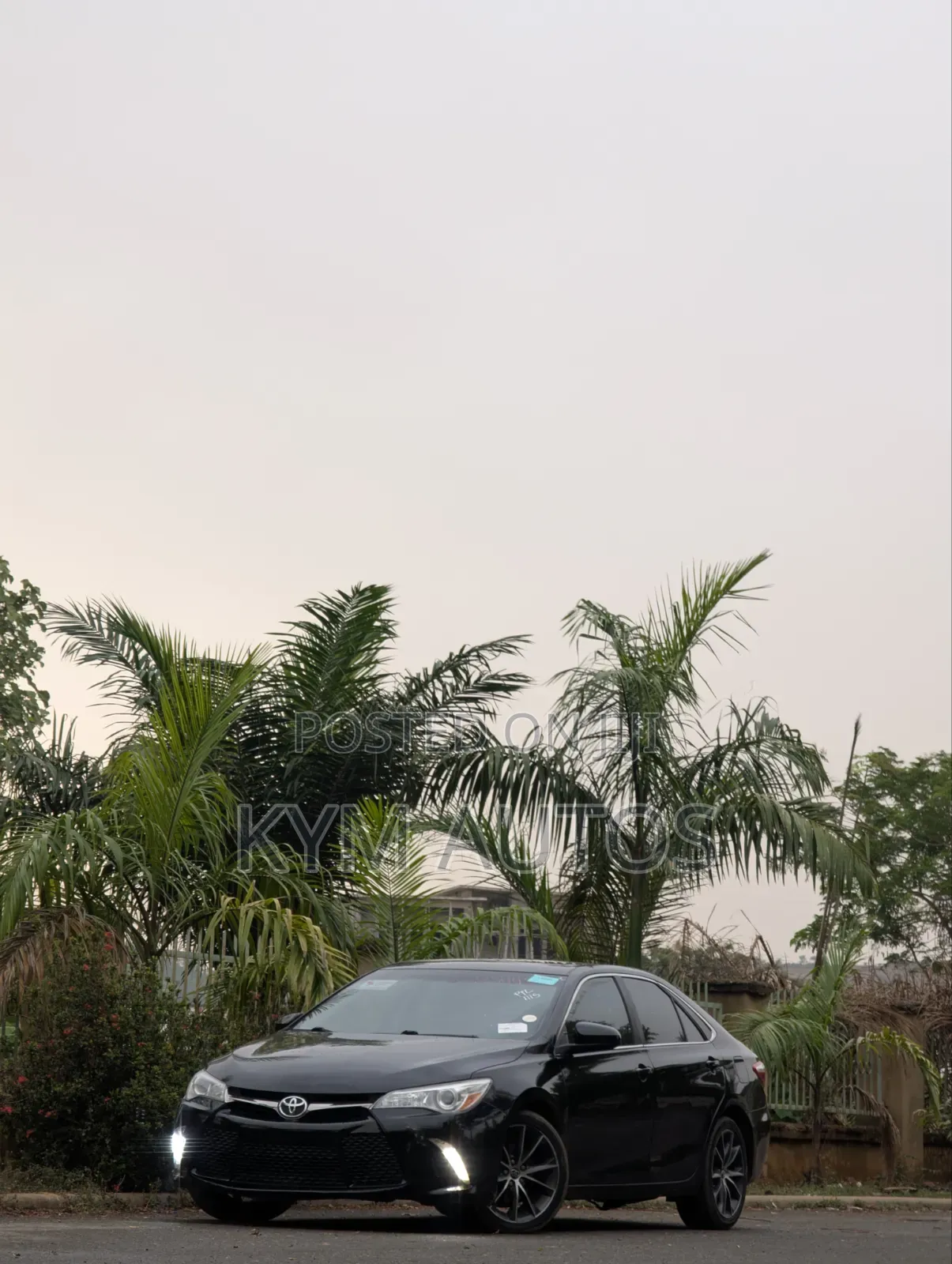 Toyota Camry 2016 Black