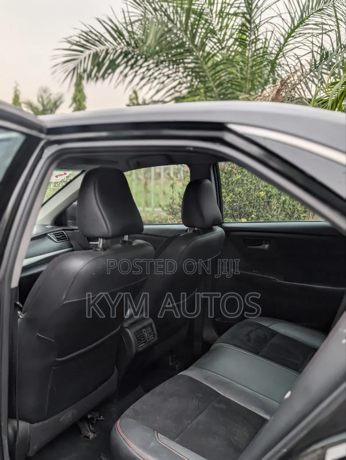 Toyota Camry 2016 Black