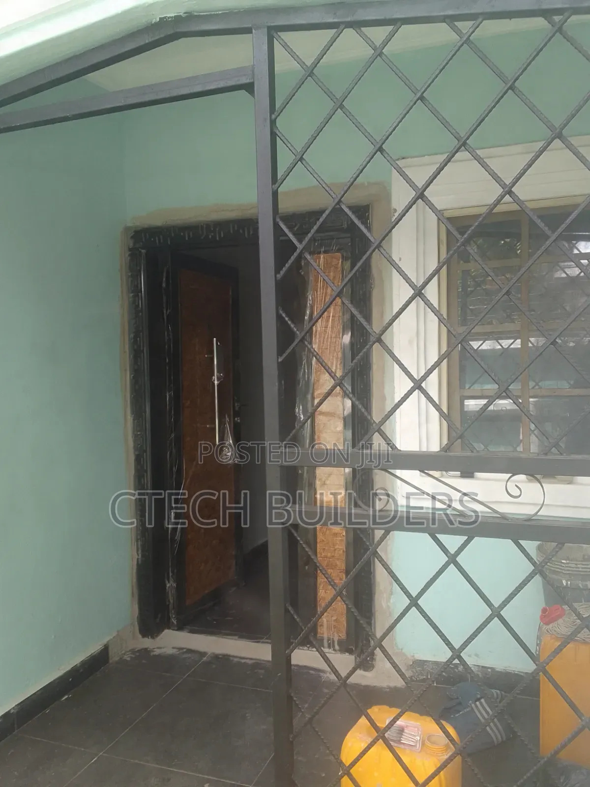 3bdrm Block of Flats in Benin City for rent