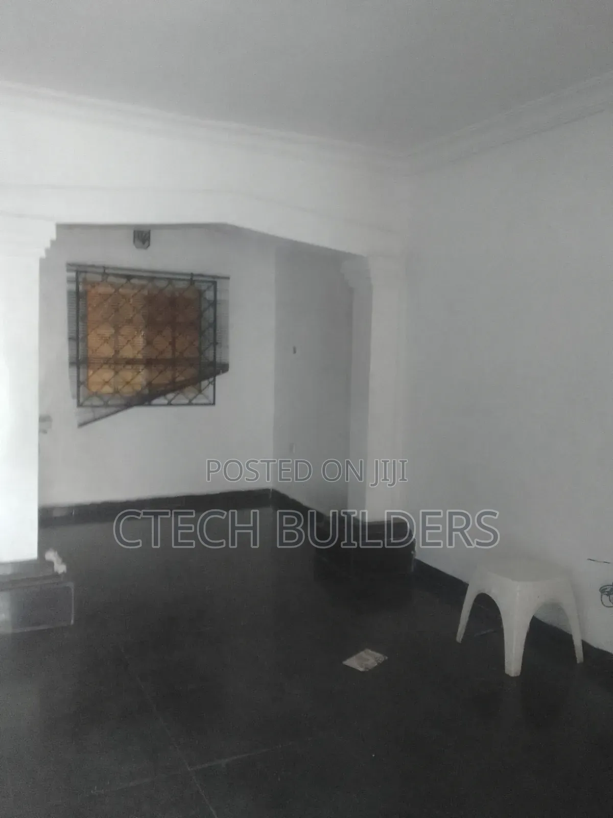 3bdrm Block of Flats in Benin City for rent