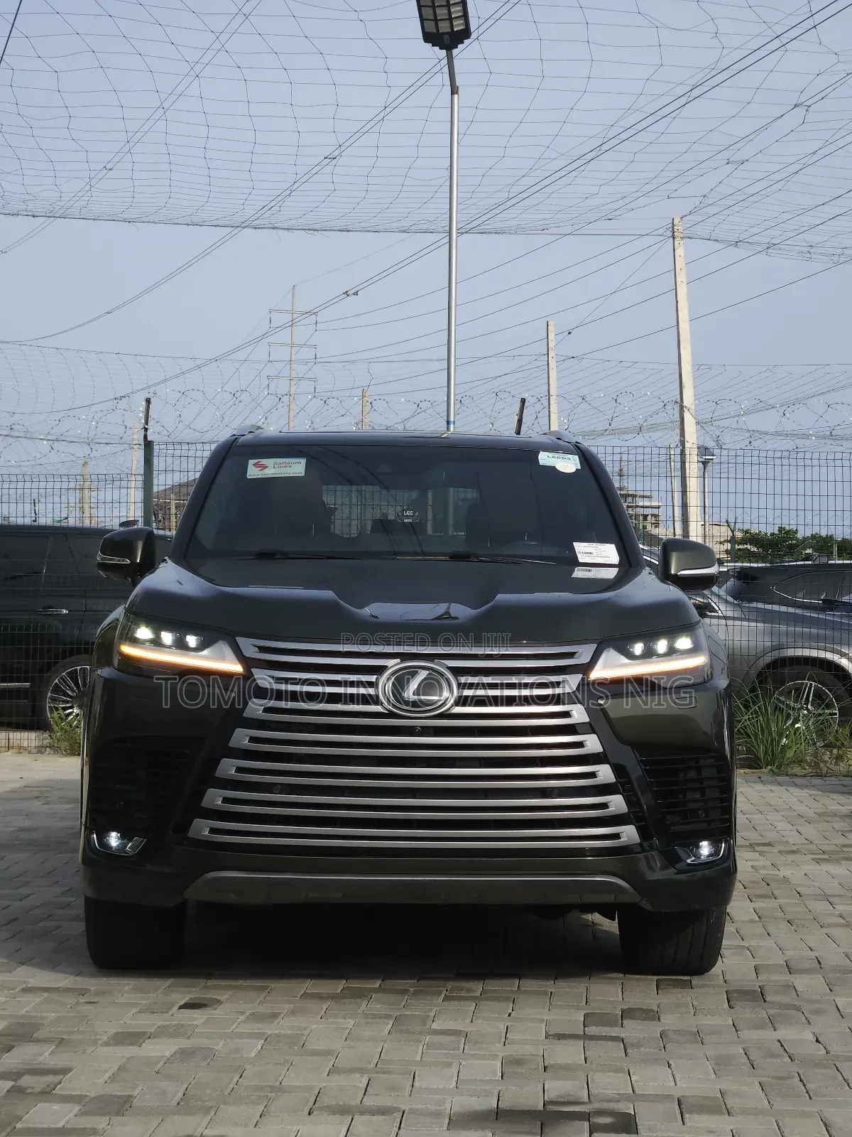 Lexus LX 600 2022 Green