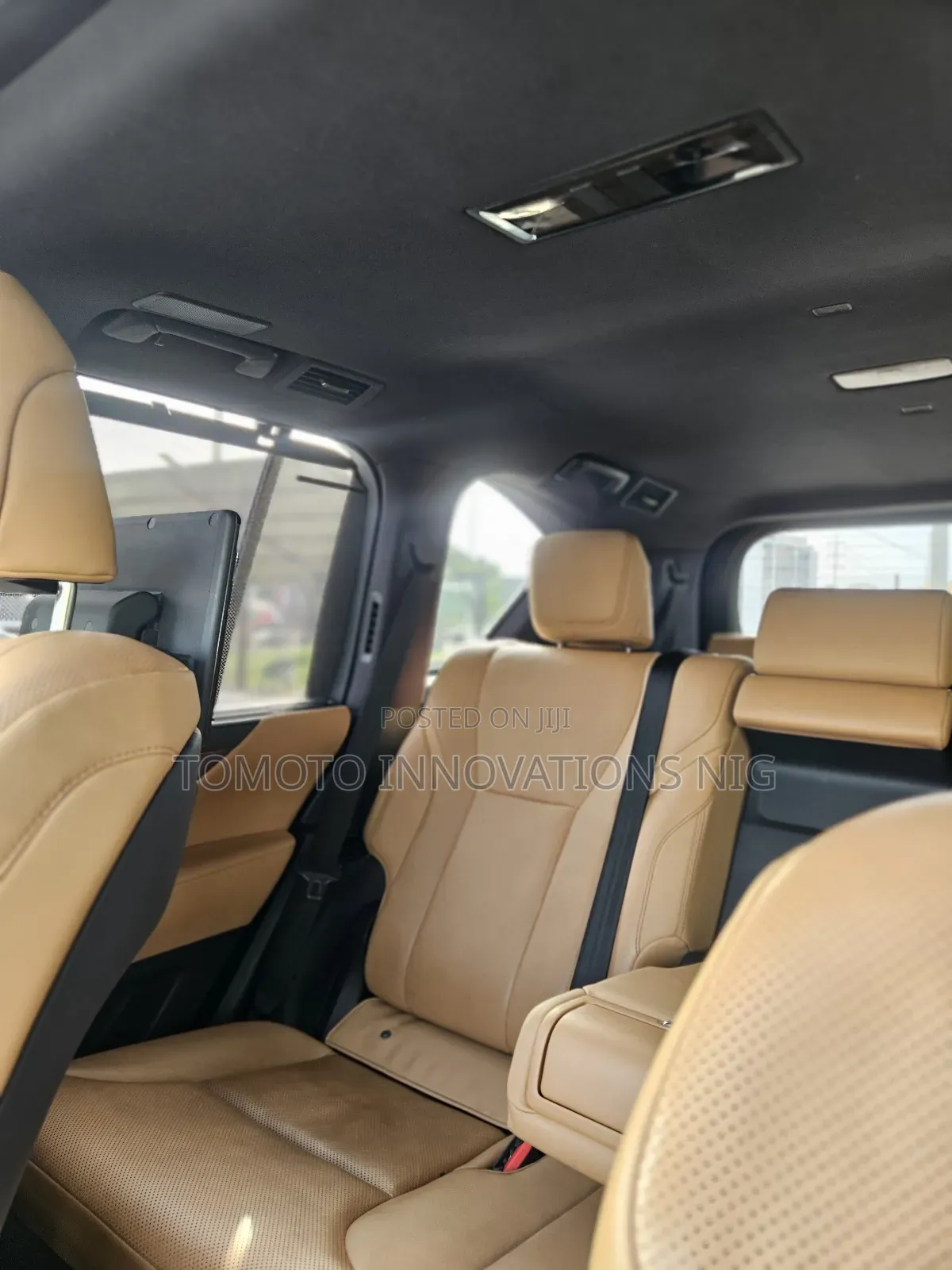 Lexus LX 600 2022 Green
