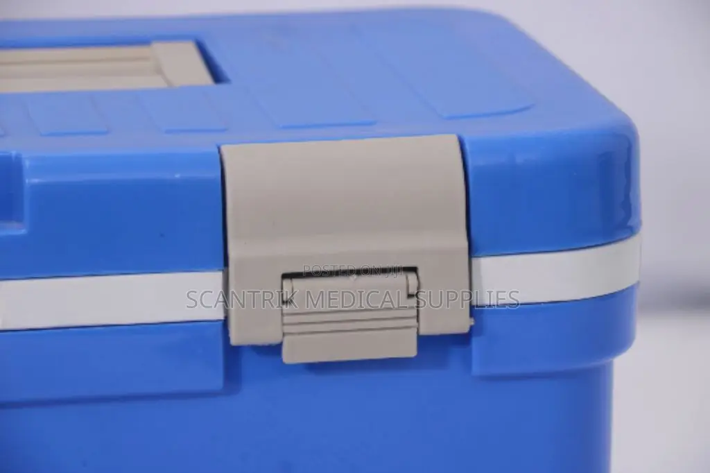 Who-Standard Vaccine Cooler Box for Immunization Programs in Nigeria
