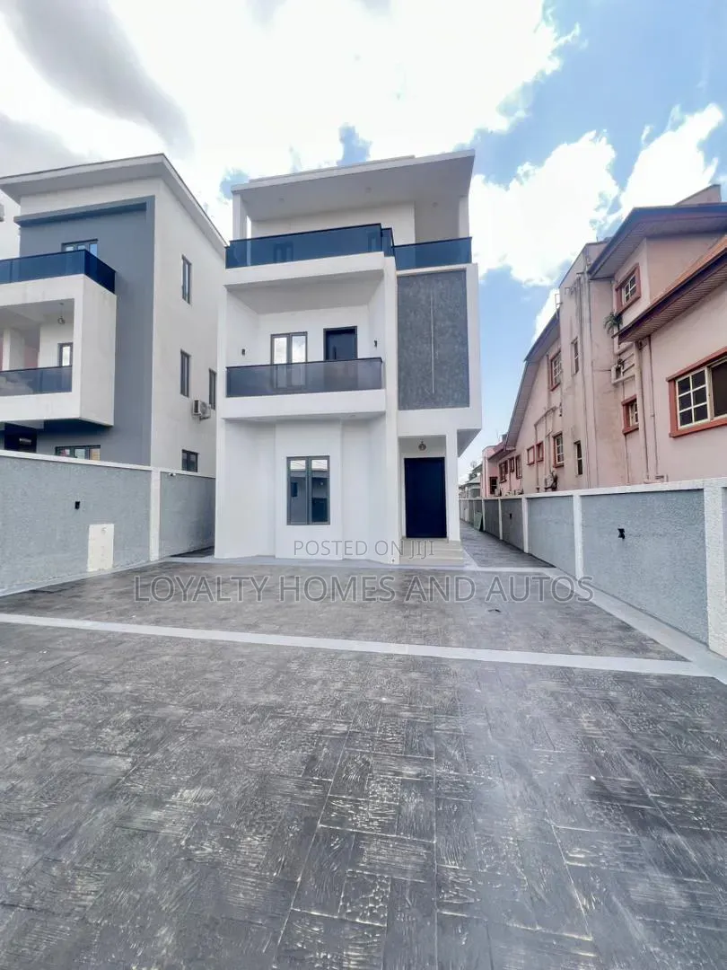 5bdrm Duplex in GRA Phase 2 Shangisha for sale