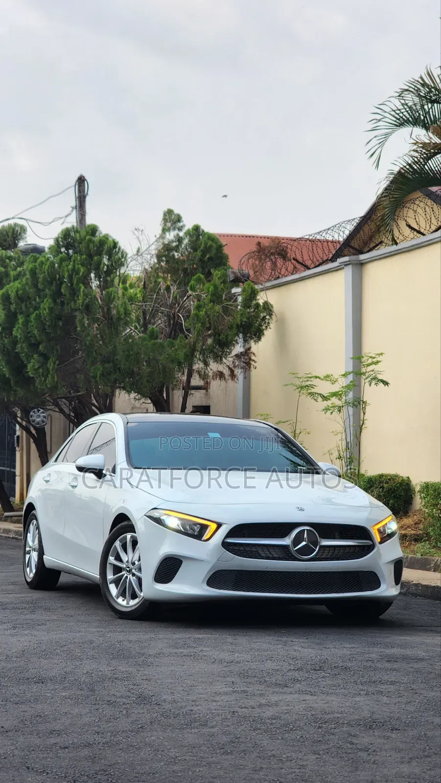 Mercedes-Benz 220 2020 White