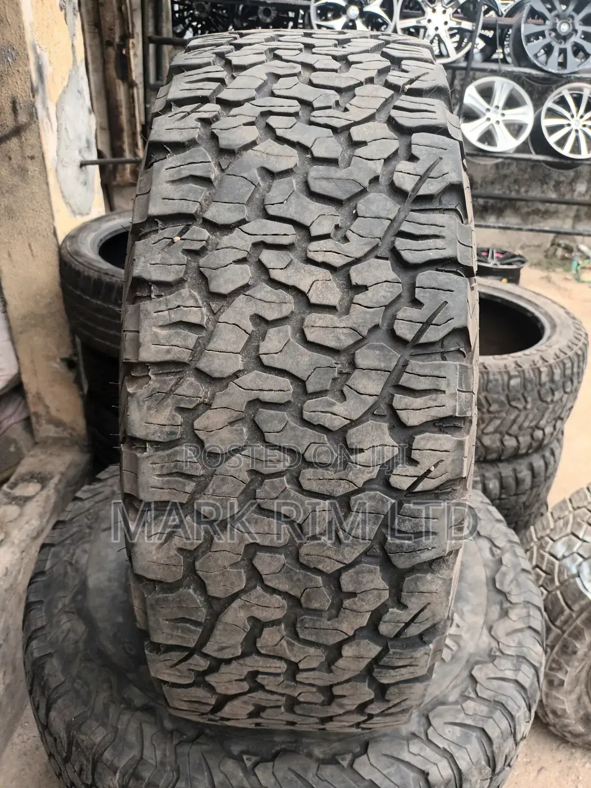 285/70/17 Bfgoodrich Tyre 2023