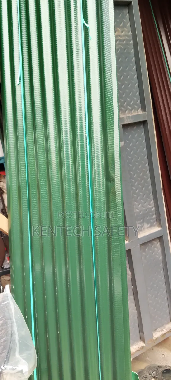 Green Color Alluzink Longspan Roofing Sheet
