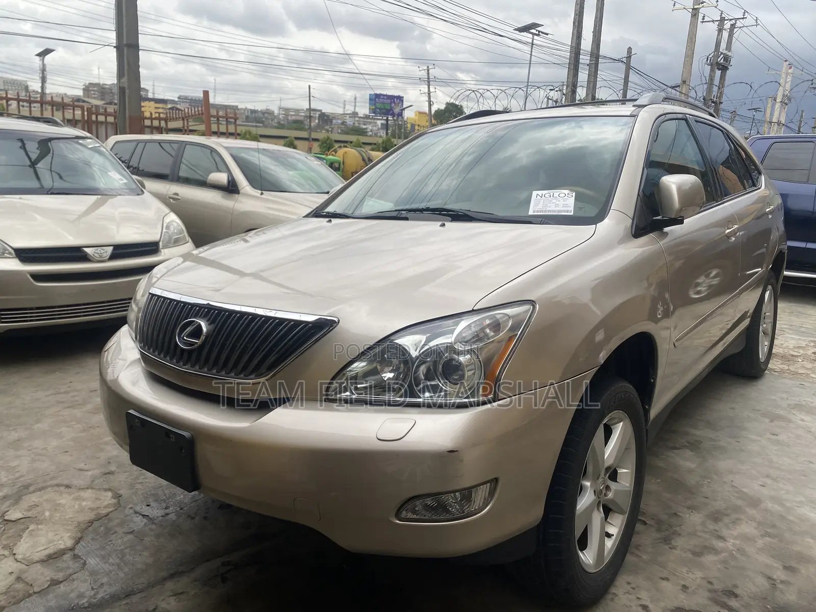 Lexus RX 330 2006 Gold