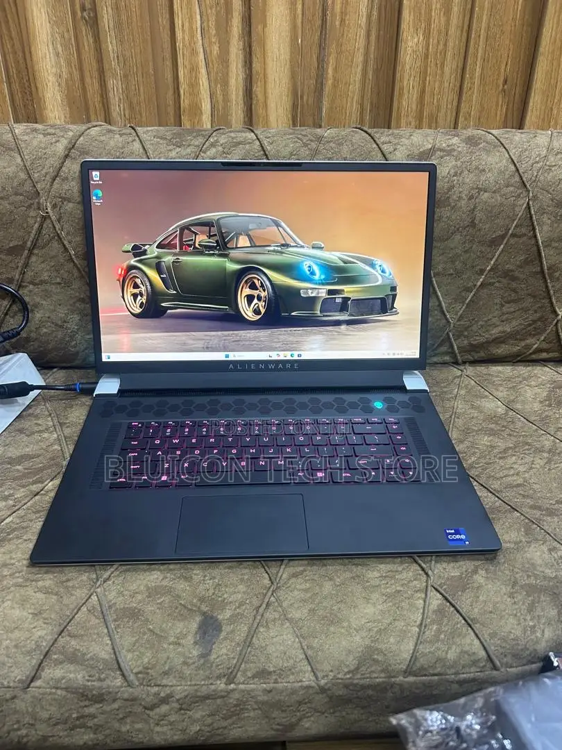 Laptop Alienware X17 R2 32GB Intel Core i9 SSD 2T