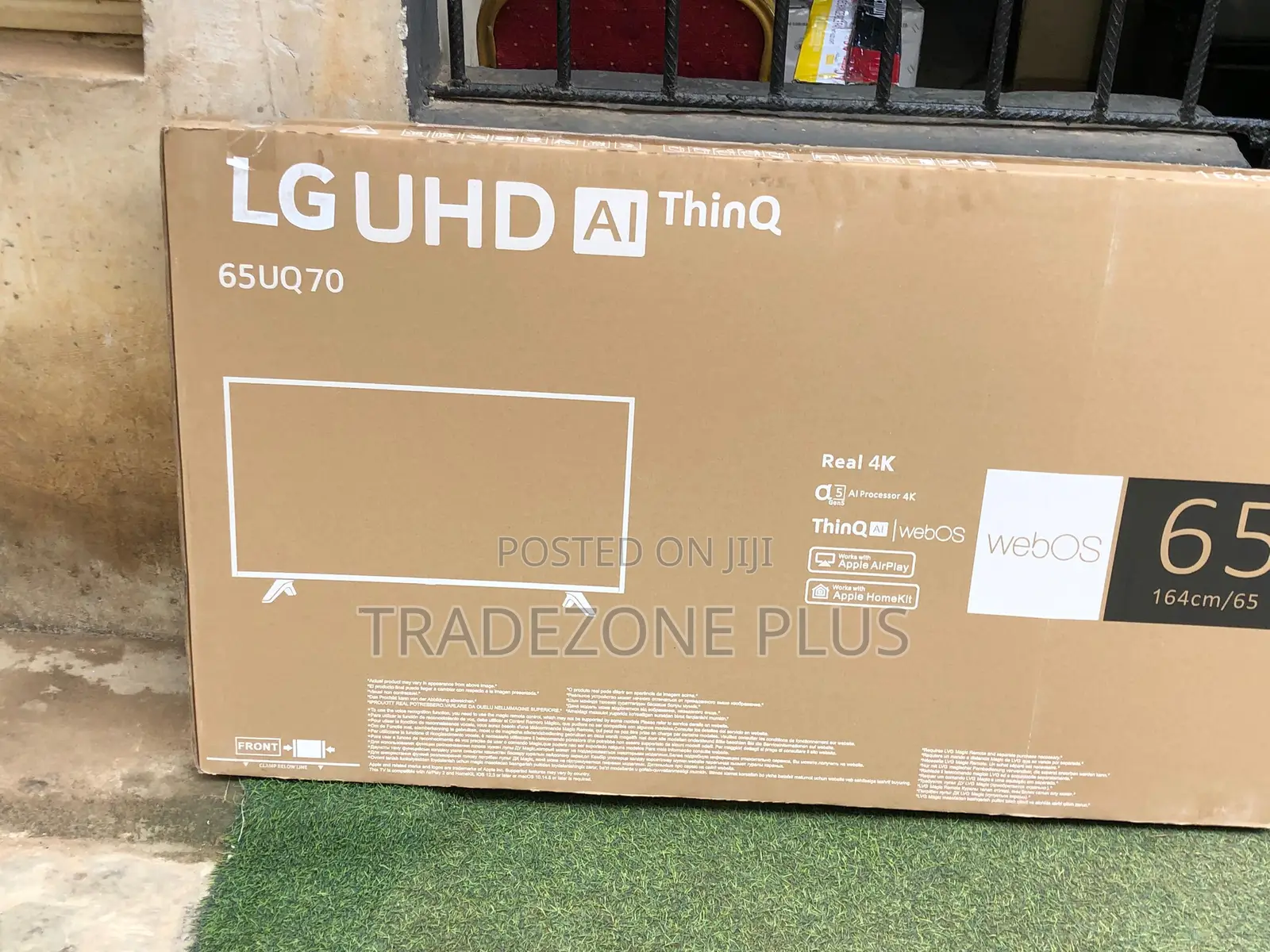 Lg 65-Inch Digital Smart Screen – Perfect Condition