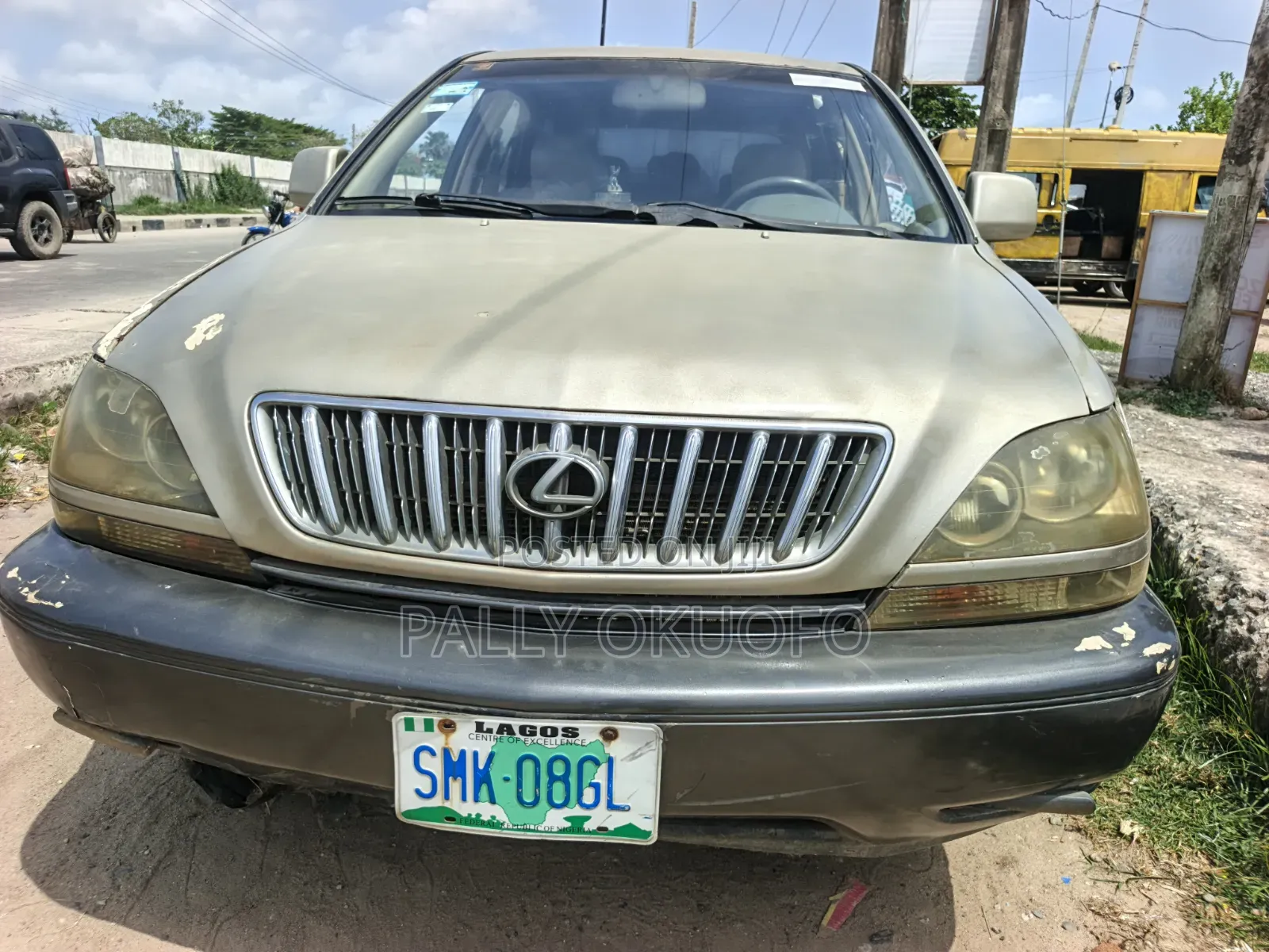 Lexus RX 300 4WD 2000 Gold