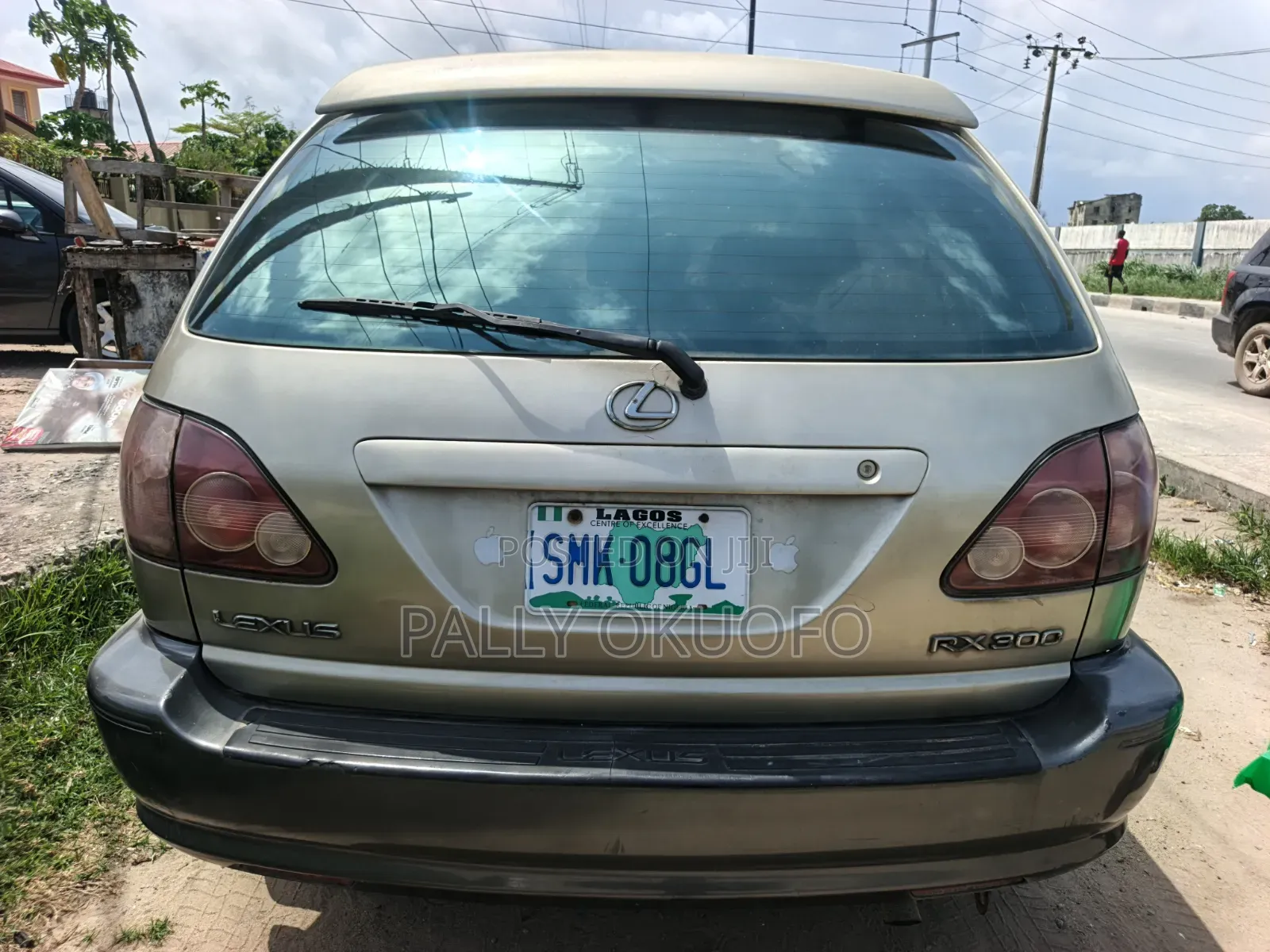 Lexus RX 300 4WD 2000 Gold
