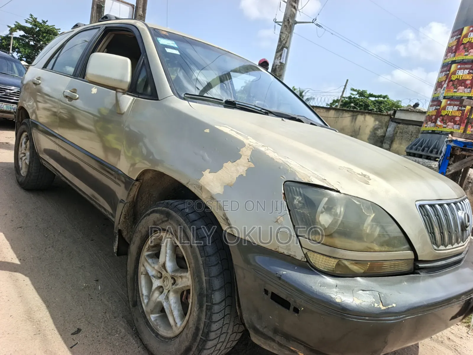 Lexus RX 300 4WD 2000 Gold