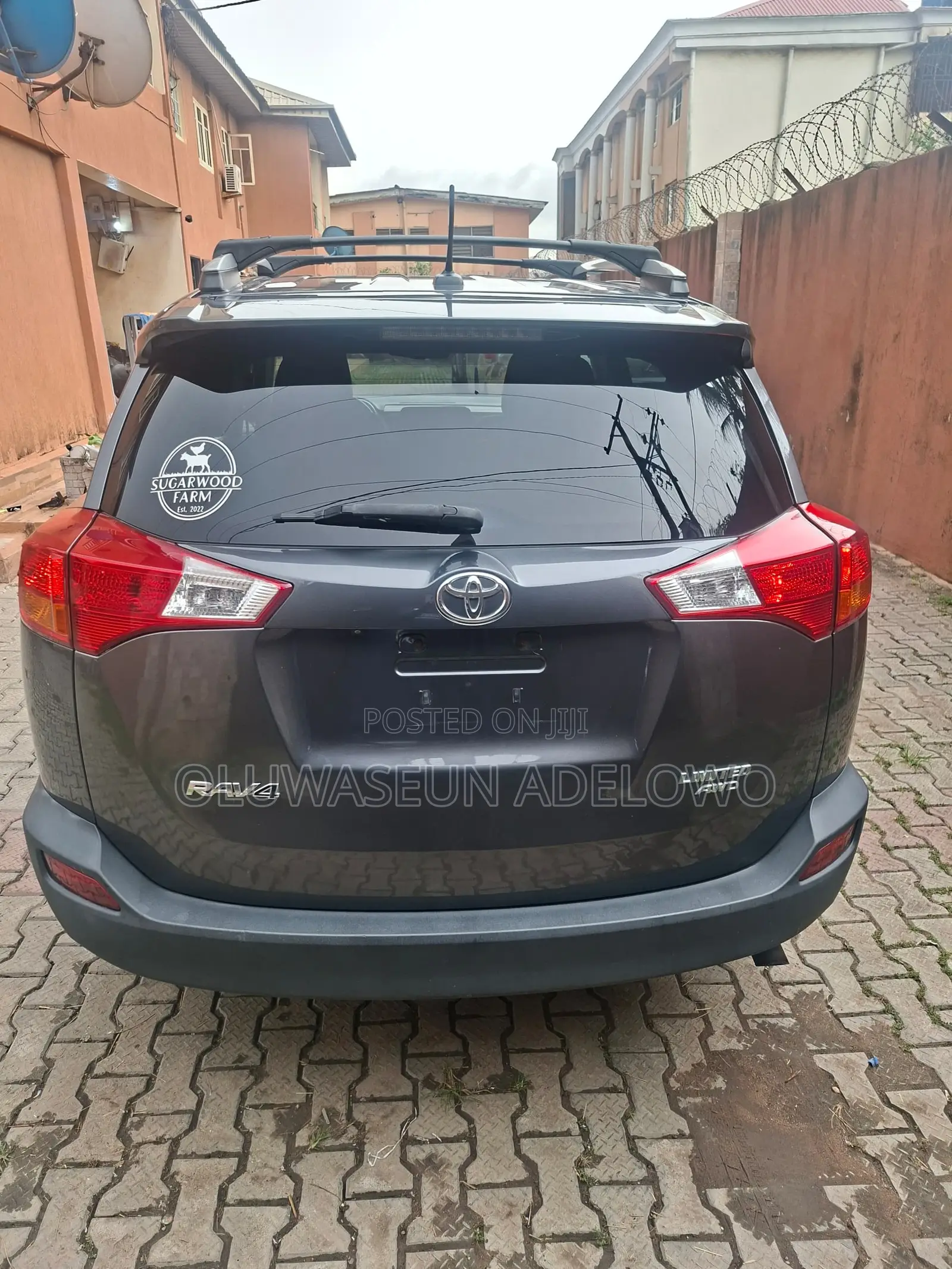 Toyota RAV4 Limited 4dr SUV (2.5L 4cyl 6A) 2014 Gray