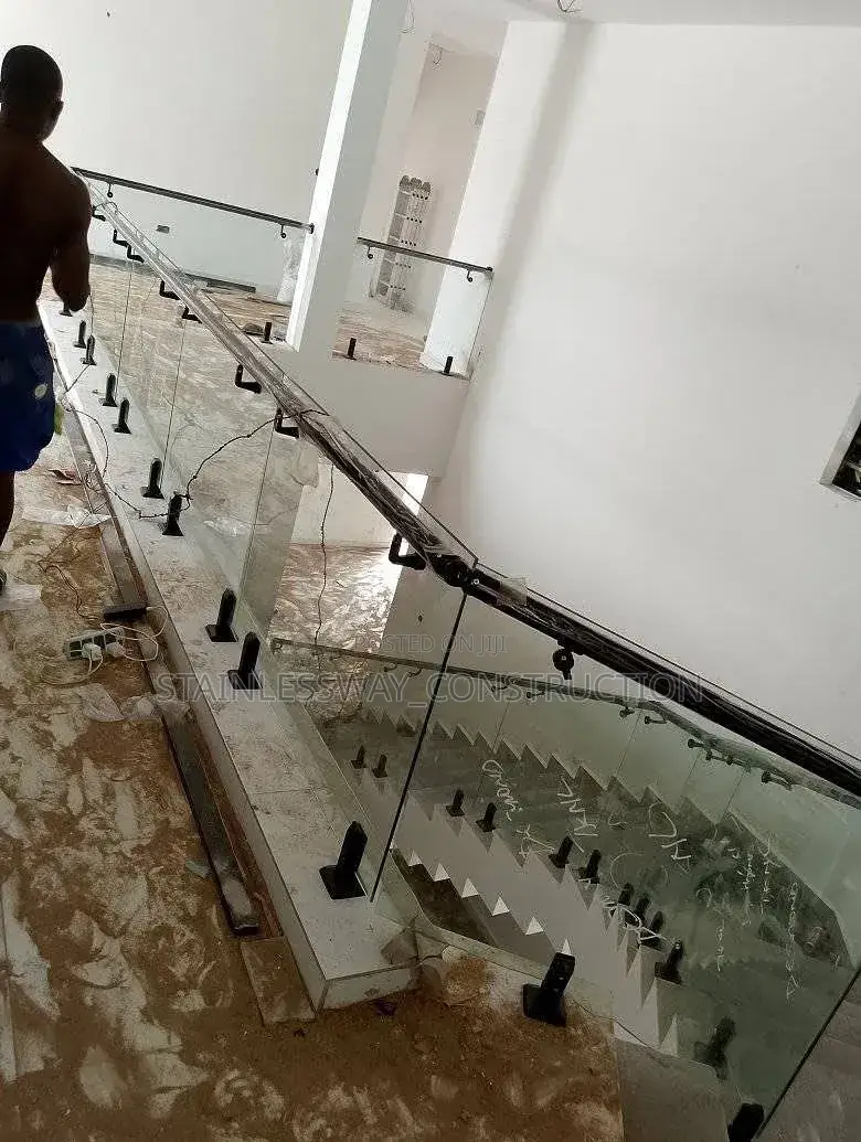 Plan 10mm Glass Tampered Glass With, Spigot Sound
