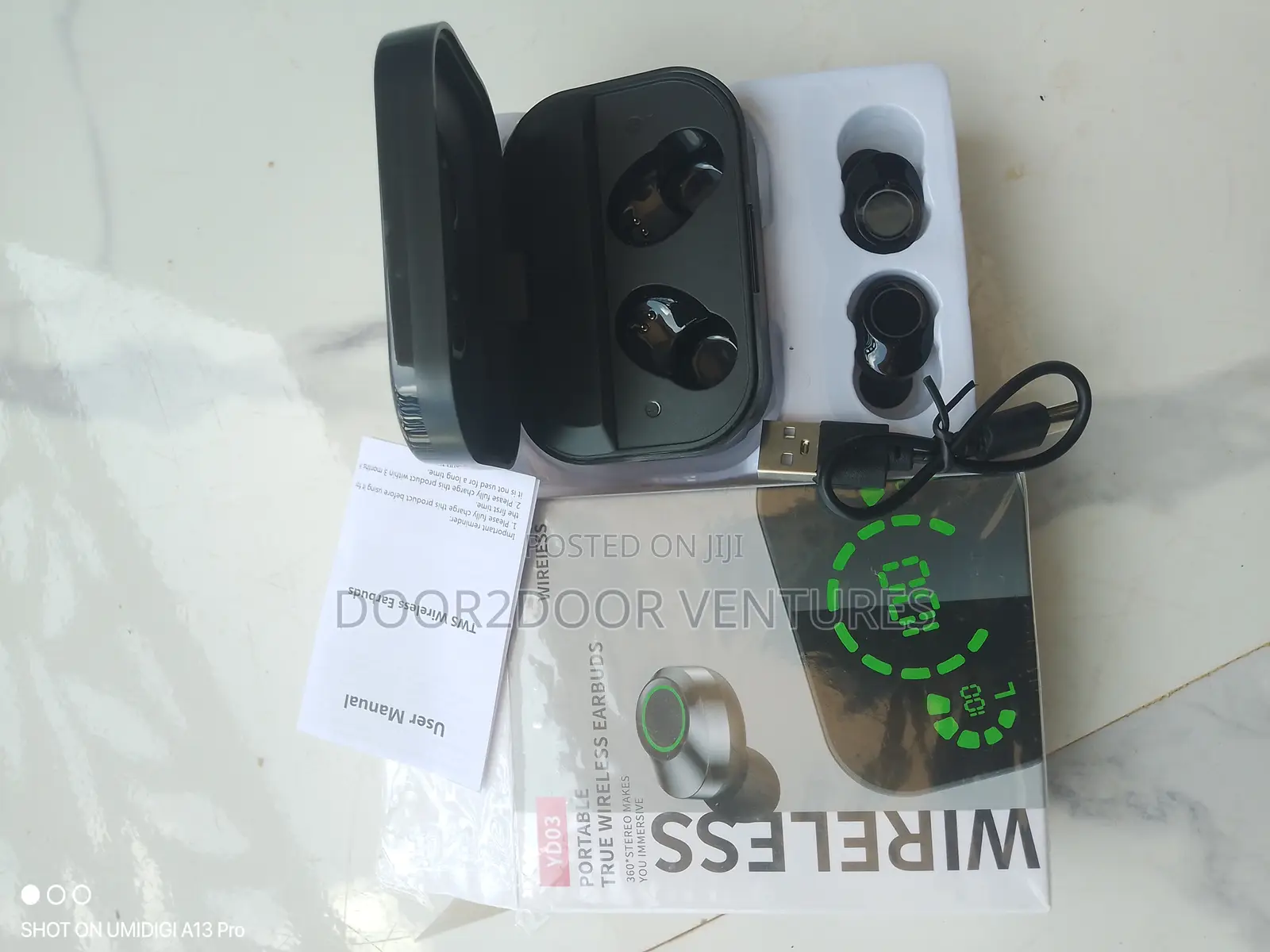 Yd03 Portable True Wireless Earbuds With Powerbank and Mirror
