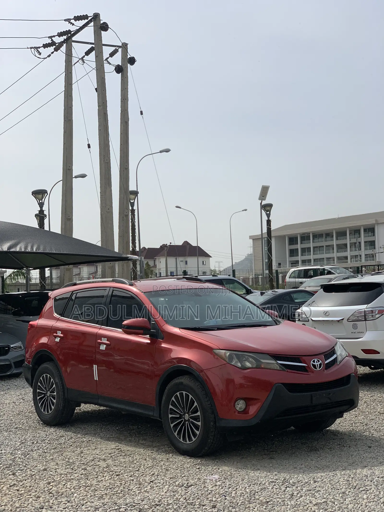 Toyota RAV4 XLE 4dr SUV AWD (2.5L 4cyl 6A) 2014 Red