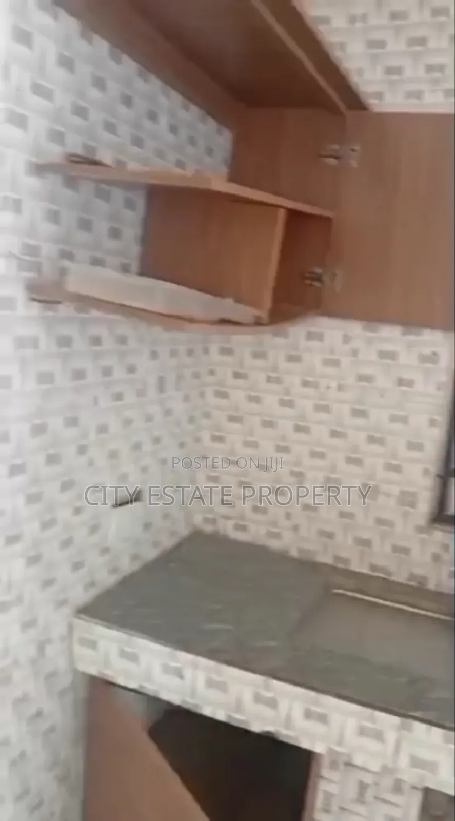 1bdrm Block of Flats in City Estate, Life Camp for rent