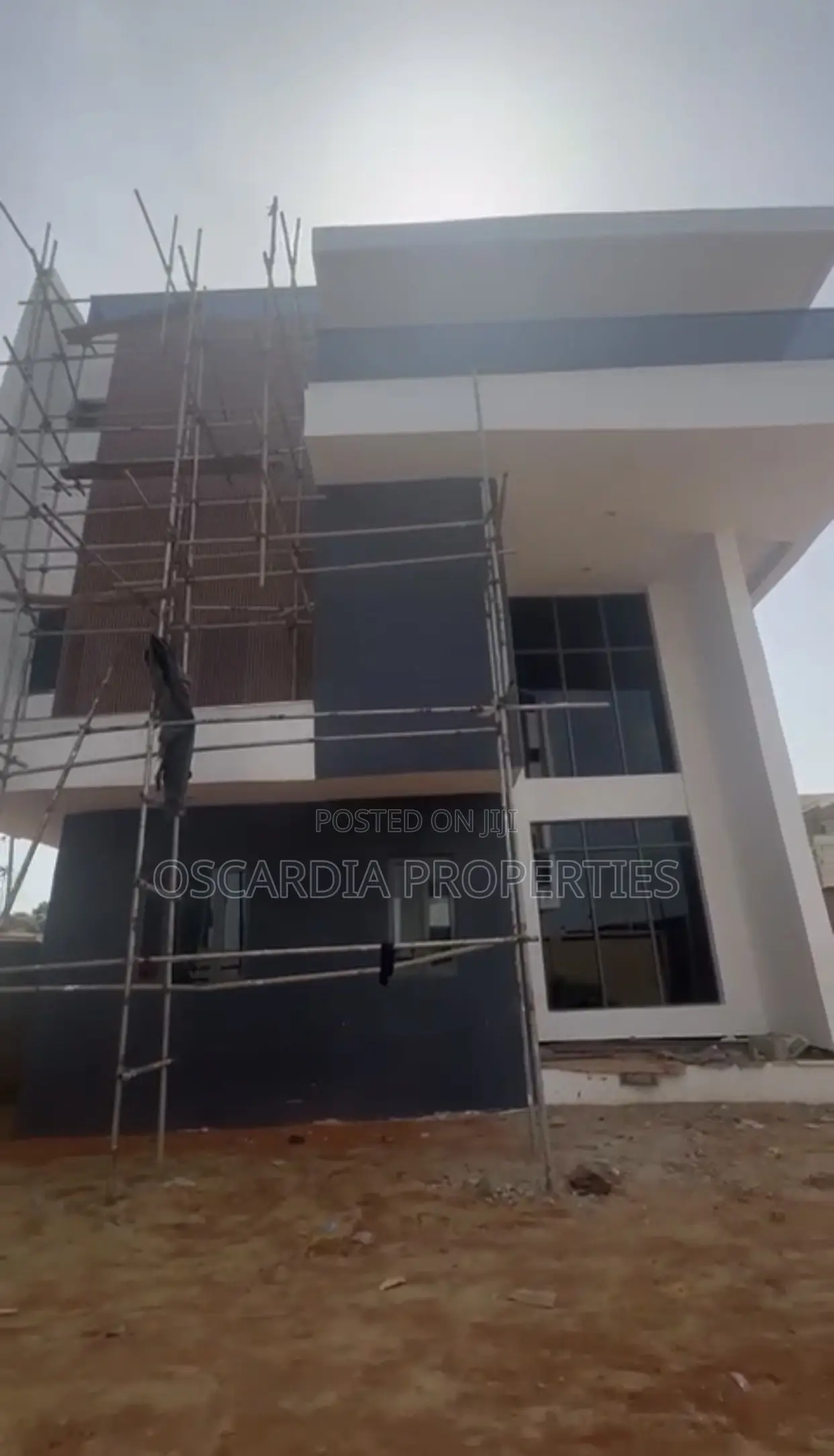 5bdrm Duplex in LSDPC Maryland Estate for sale