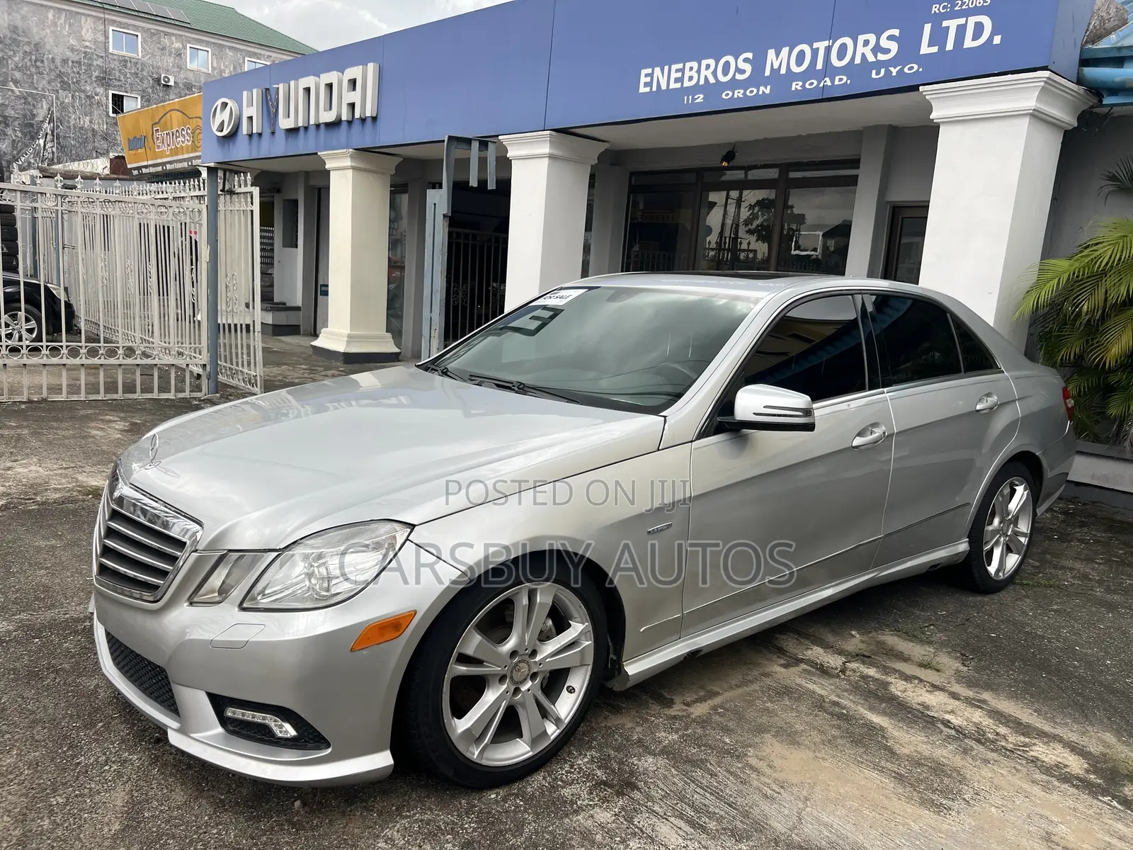 Mercedes-Benz E350 Base 4dr Sedan RWD (3.5L 6cyl 7A) 2013 Silver