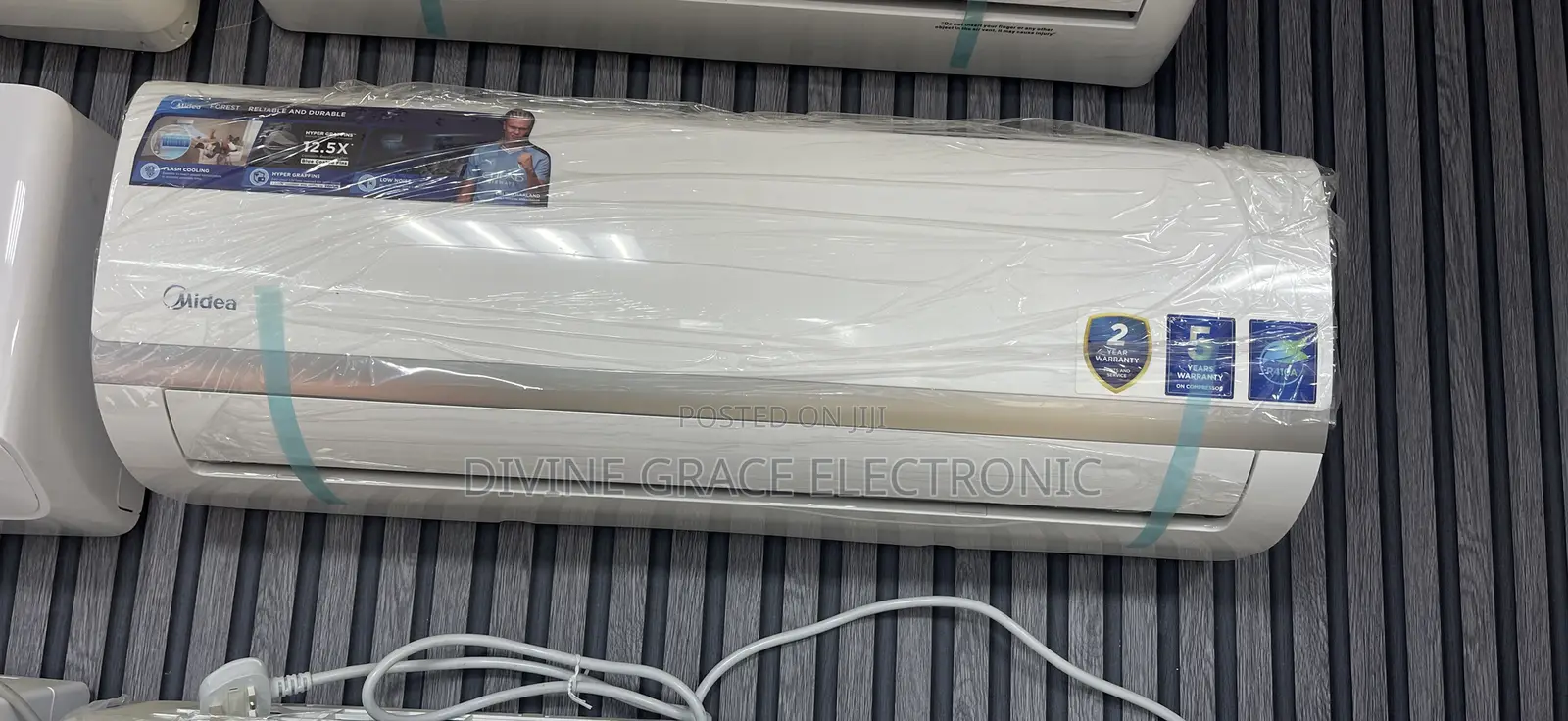 Brand New 1.5hp Inveter Midea Airconditioner /Midea Ac