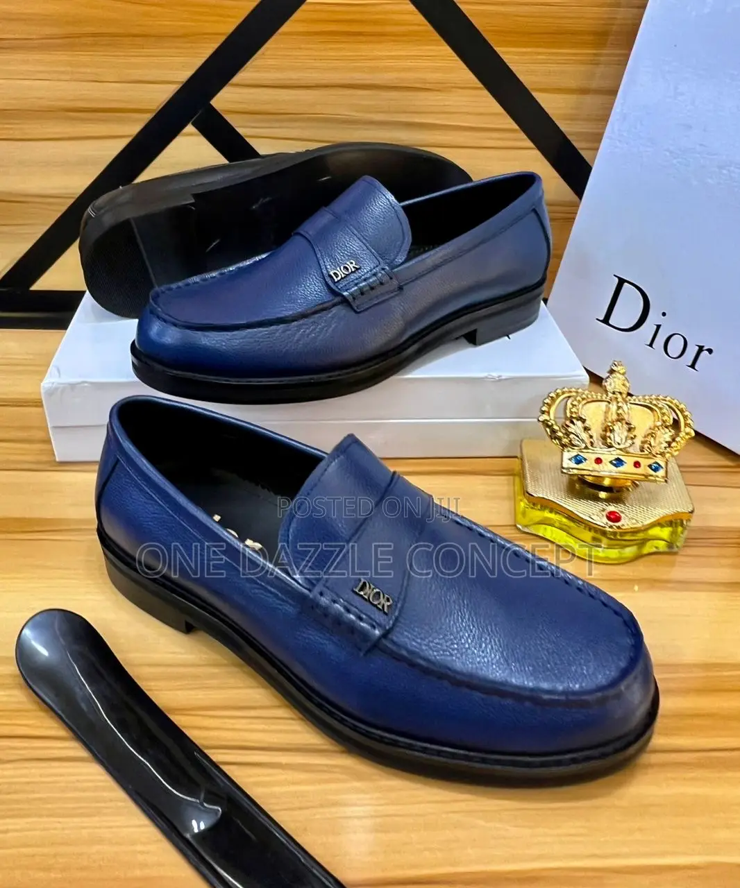 Luxury Dior/Valentino Leather Shoes