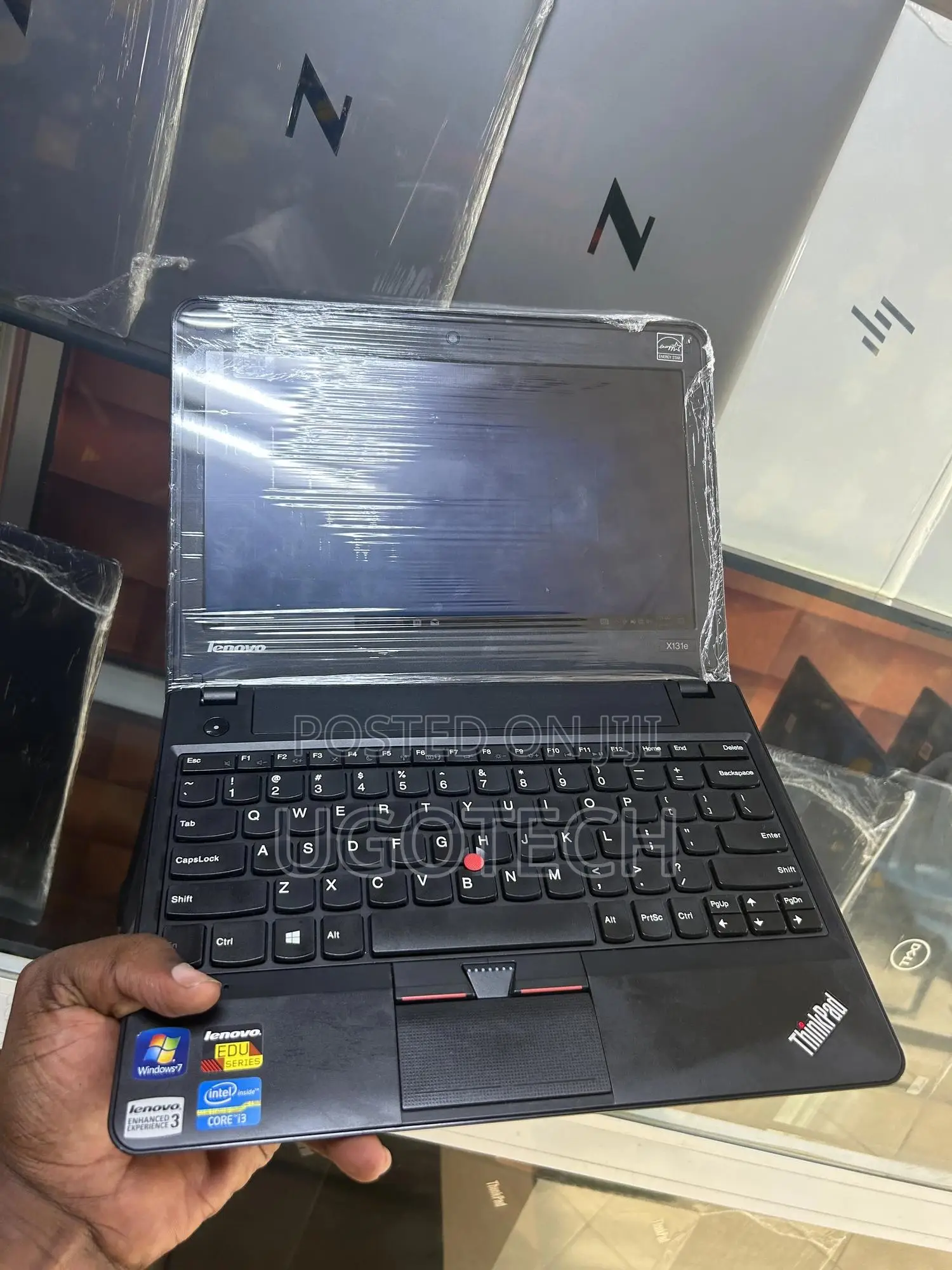 Laptop Lenovo ThinkPad X131e 4GB Intel Core i3 HDD 500GB