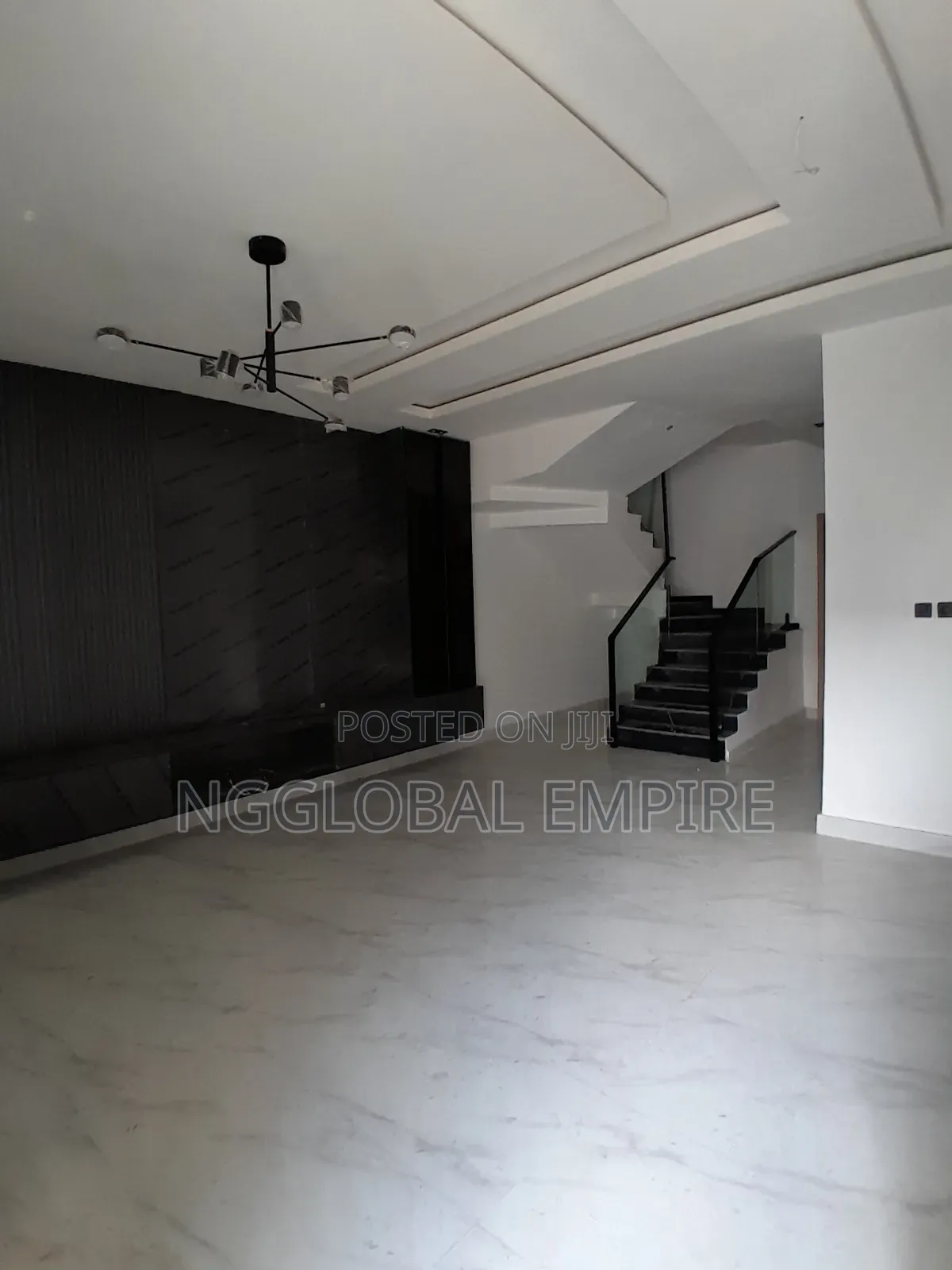 4bdrm Duplex in Royal Pine, Off Lekki-Epe Expressway for sale