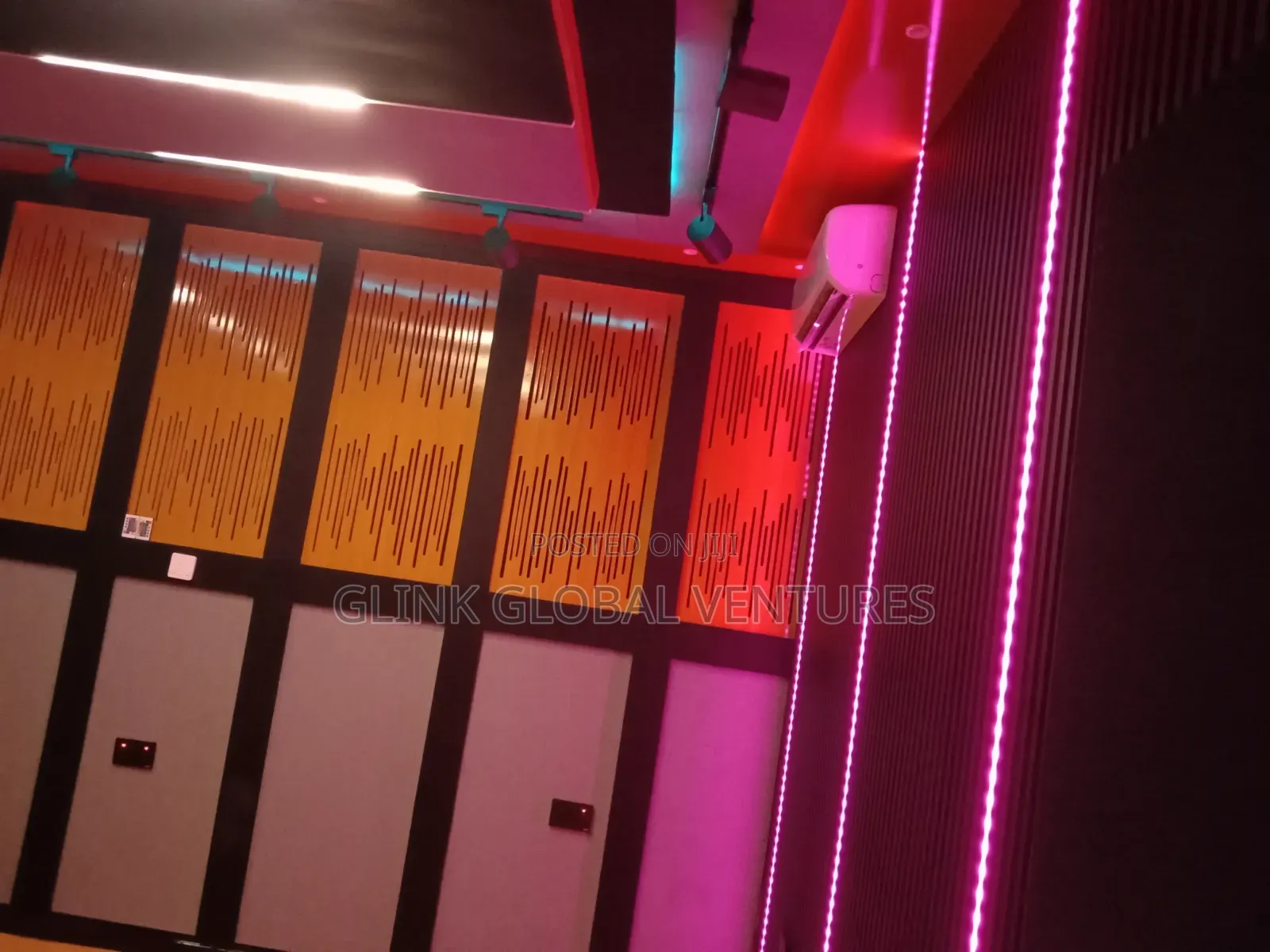 Soundproof and Acustic Treatment