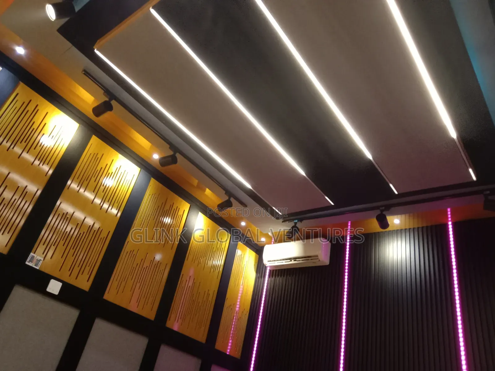 Soundproof and Acustic Treatment