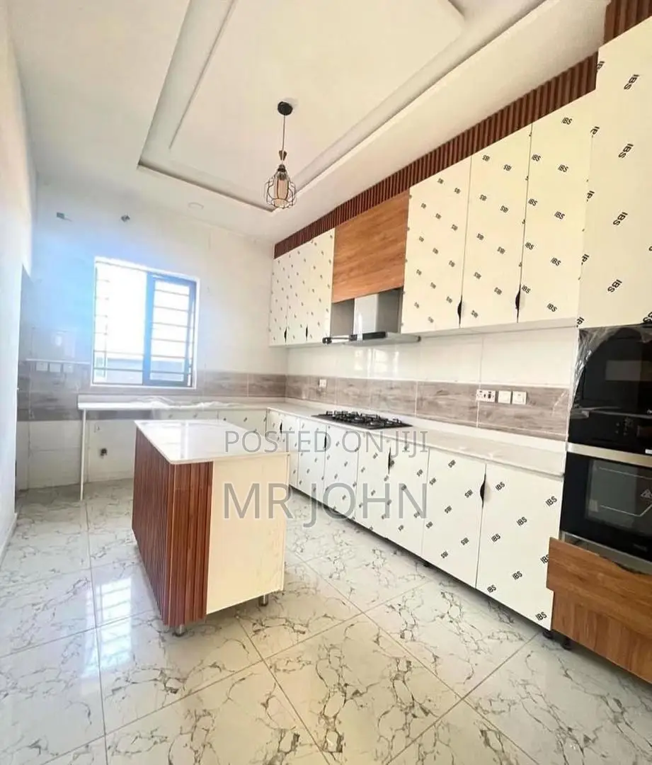 4bdrm Duplex in Vgc Drive D Man Pr, Lekki for rent
