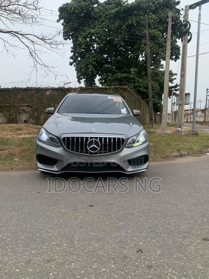 Mercedes-Benz E350 Base 4Matic Sedan AWD (3.5L 6cyl 7A) 2015 Gray
