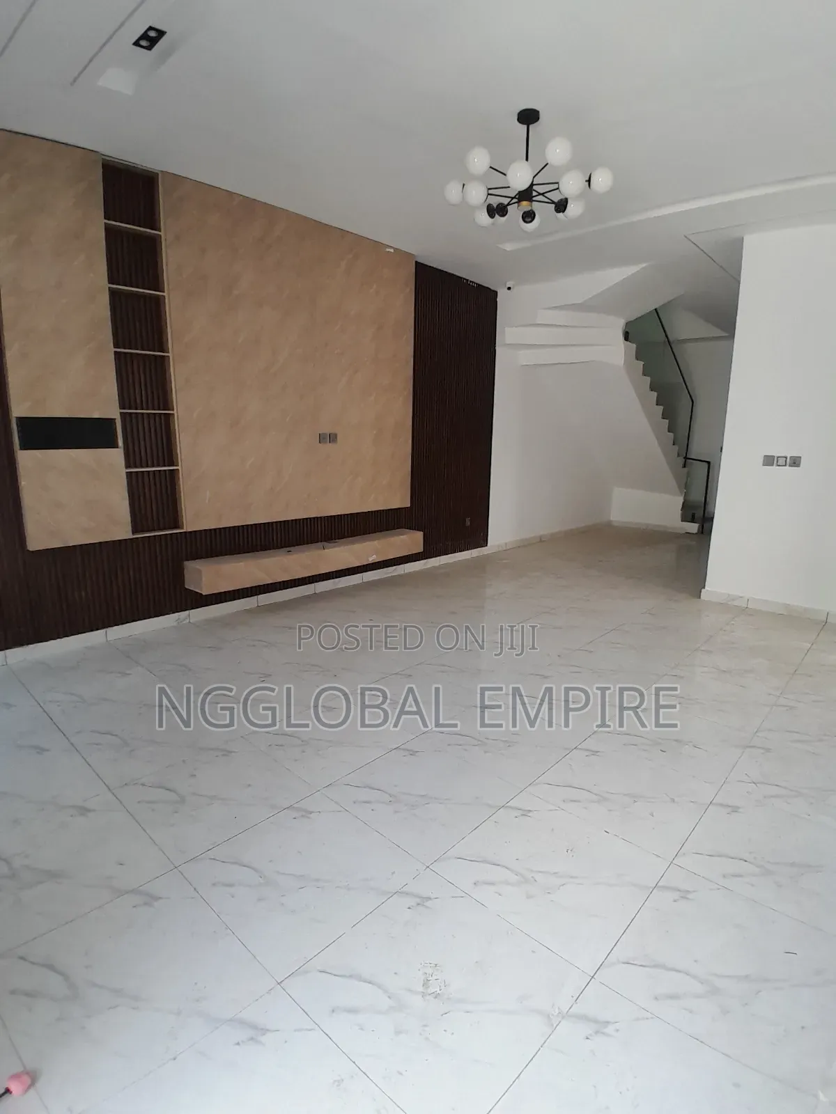 4bdrm Duplex in Orchid, Off Lekki-Epe Expressway for sale