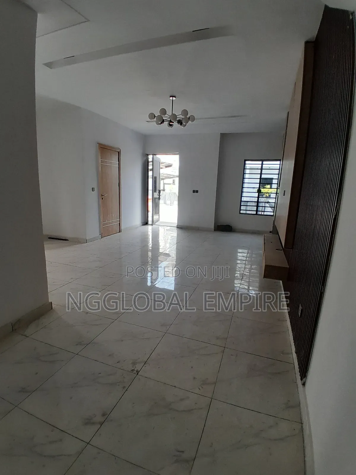 4bdrm Duplex in Orchid, Off Lekki-Epe Expressway for sale