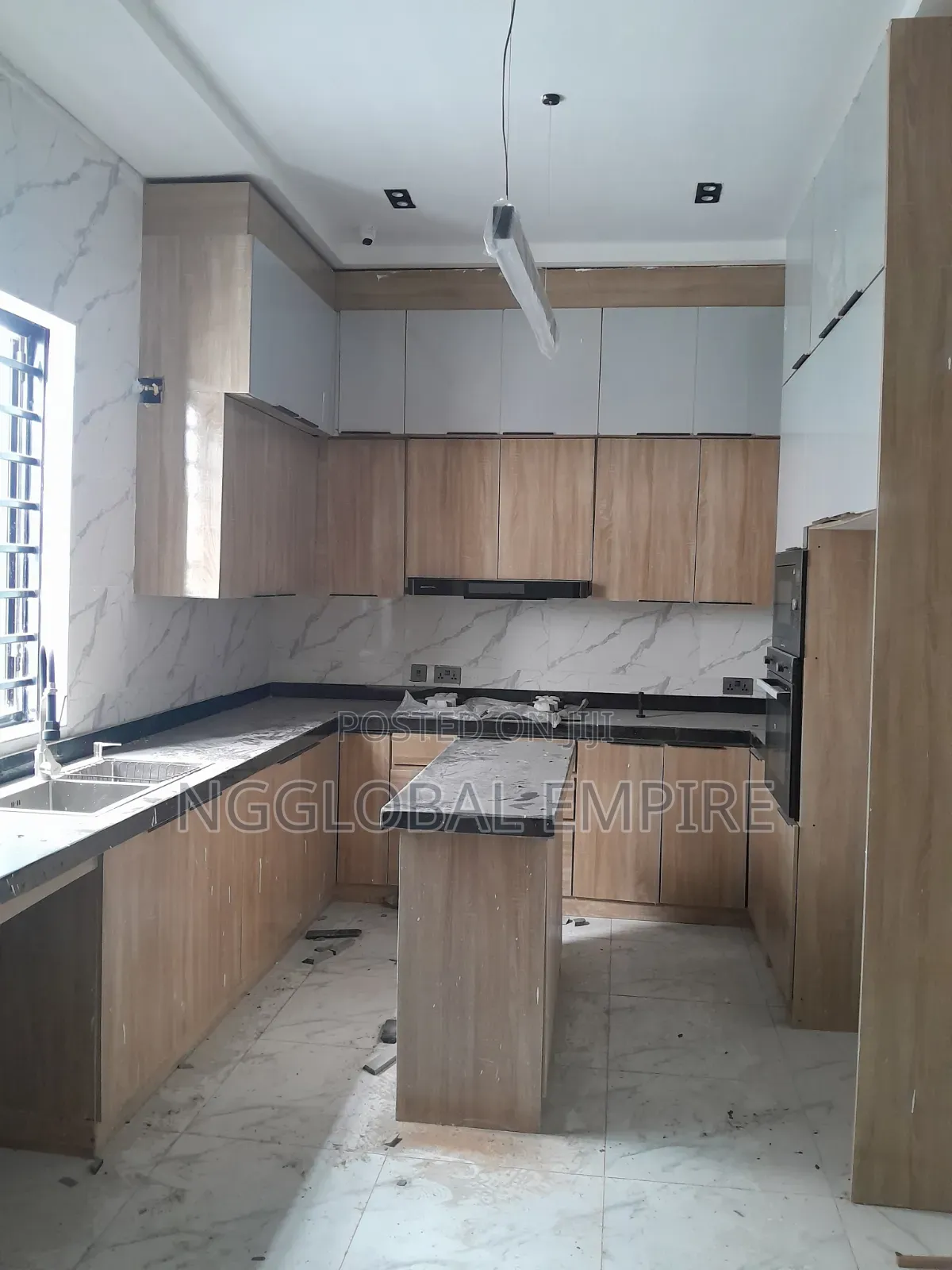 4bdrm Duplex in Orchid, Off Lekki-Epe Expressway for sale