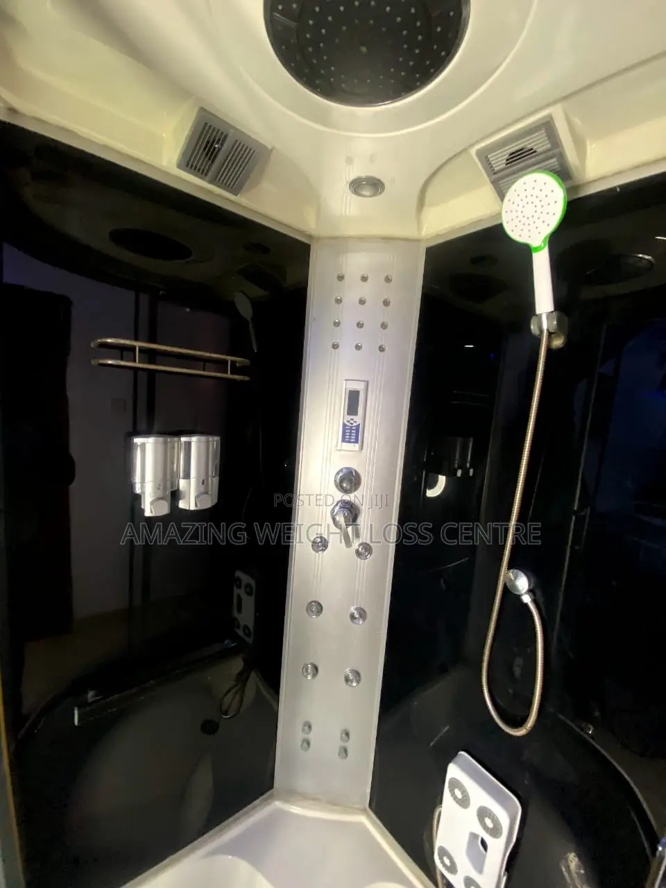 Neatly Used Spa Sauna Bath Available At A Giveaway Price