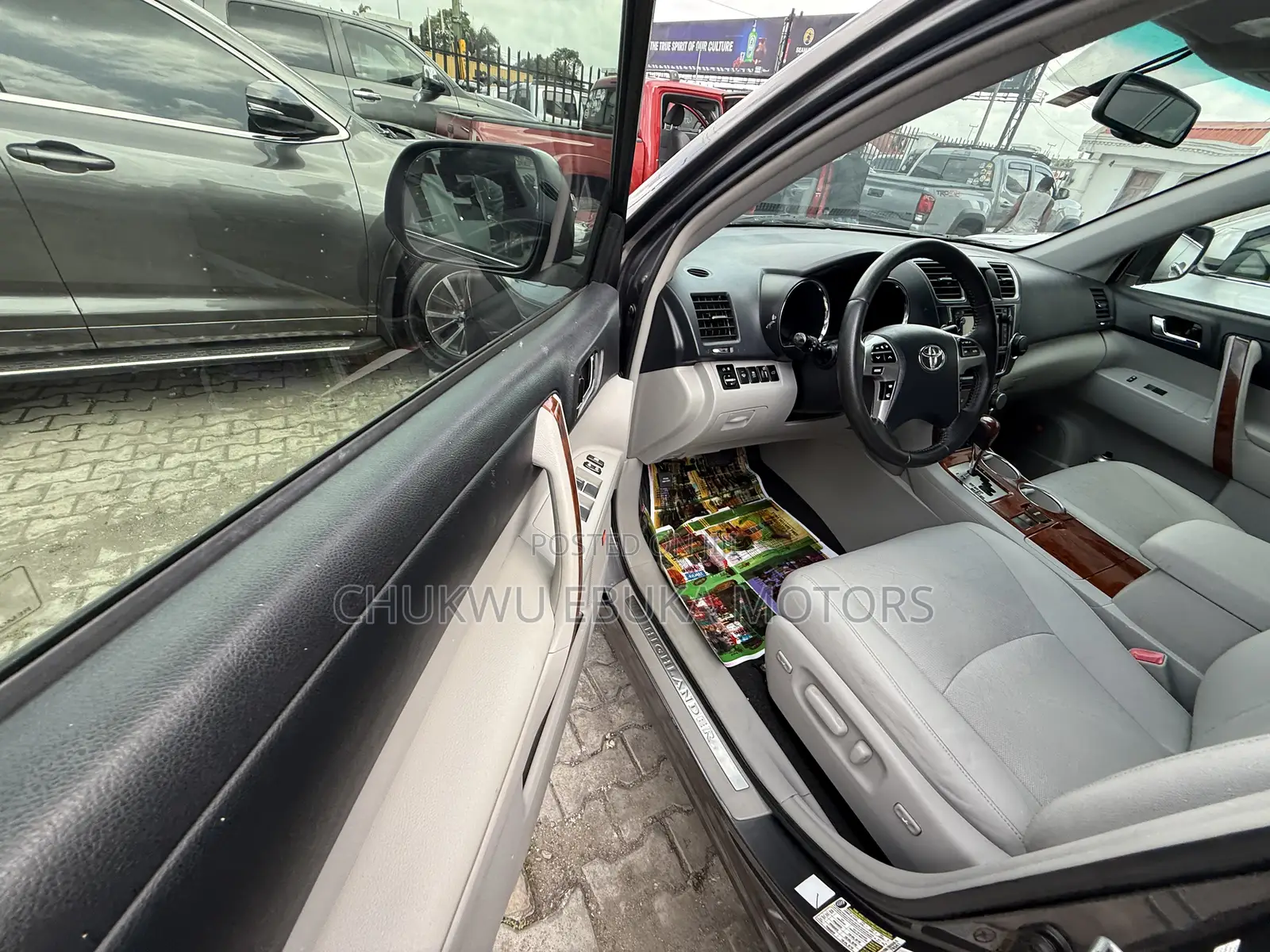 Toyota Highlander Limited 2012 Gray