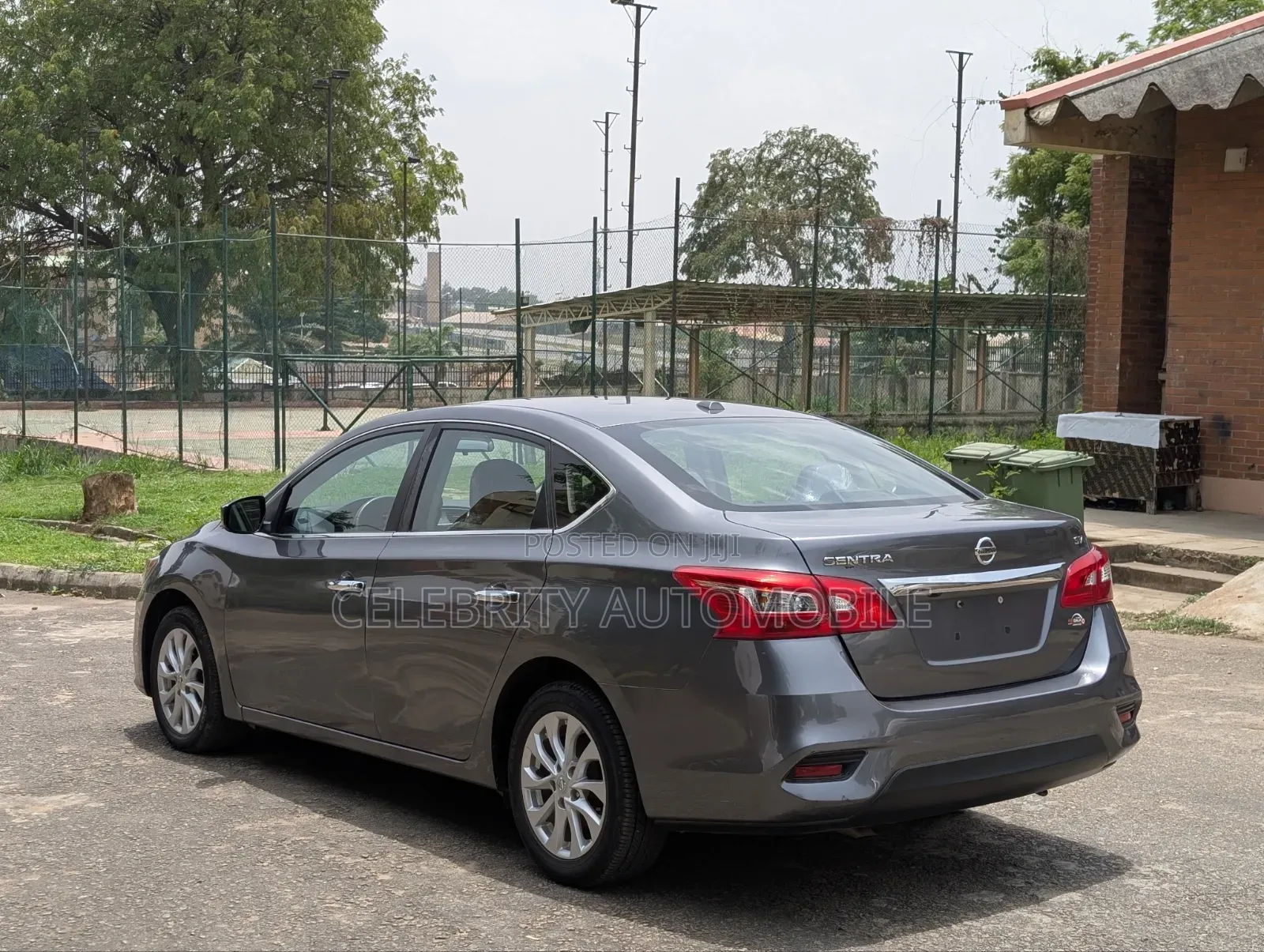 Nissan Sentra SV 2018 Gray