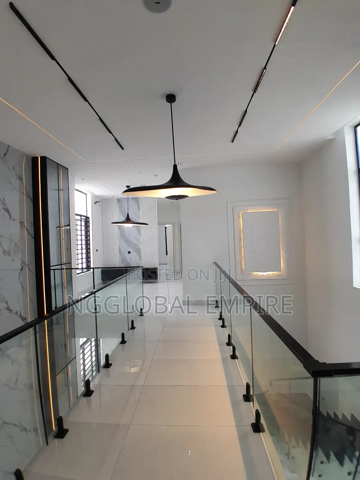 5bdrm Duplex in Orchid Road, Off Lekki-Epe Expressway for sale