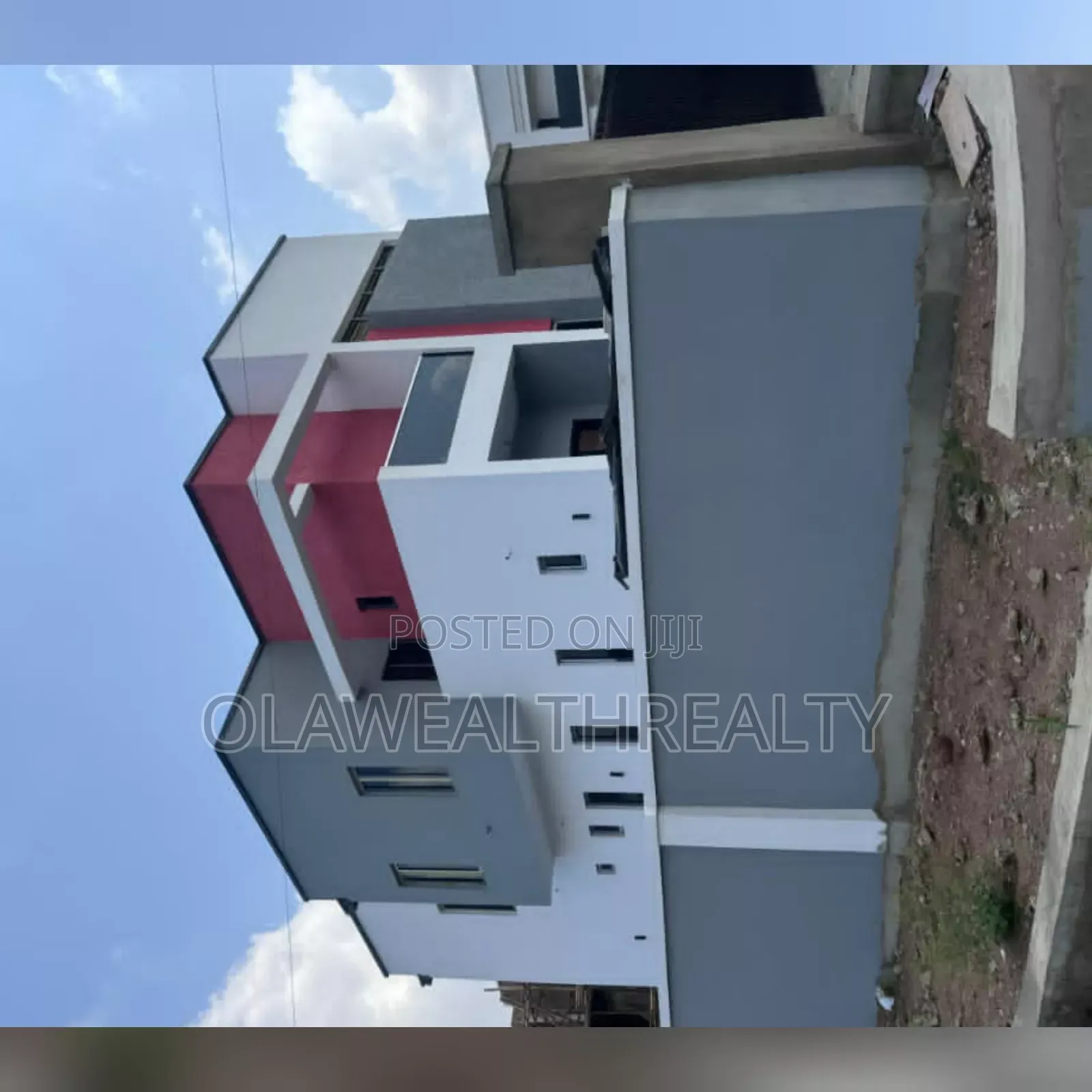 4bdrm Duplex in Carlton Gate Estate, Ibadan for sale
