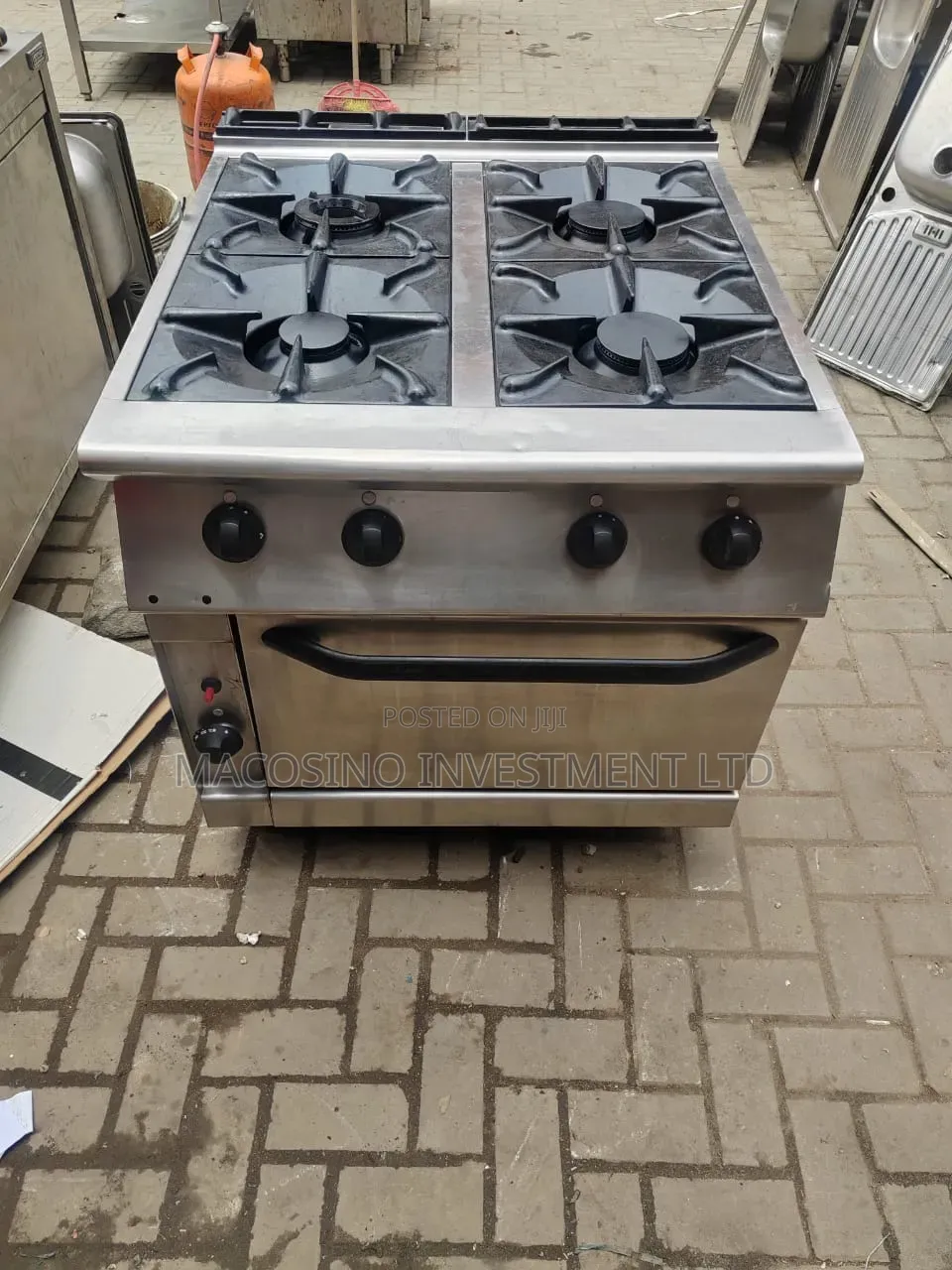 Foreign Used Industrial 4-Burner Gas Cooker With Oven