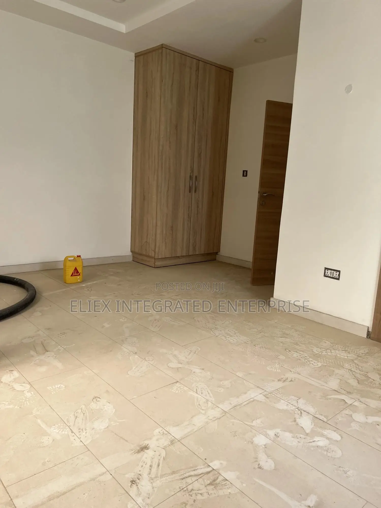 4bdrm Townhouse / Terrace in Guzape for rent