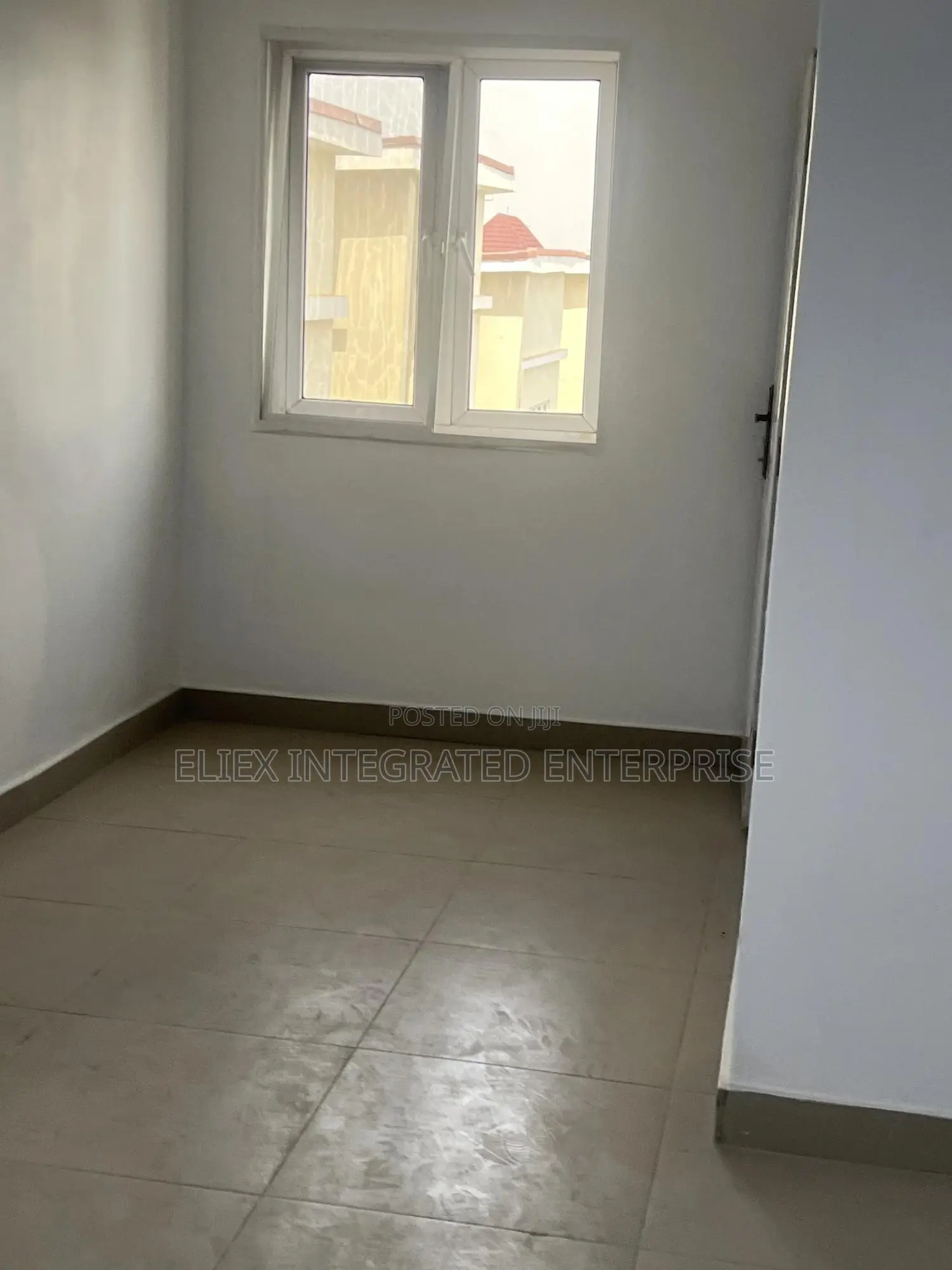 4bdrm Townhouse / Terrace in Guzape for rent