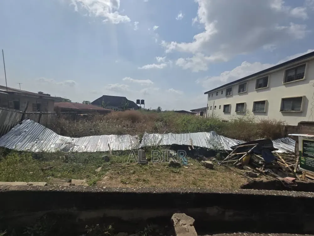 A Full Size Plot of Land 60/120 for Sell at Ayetoro