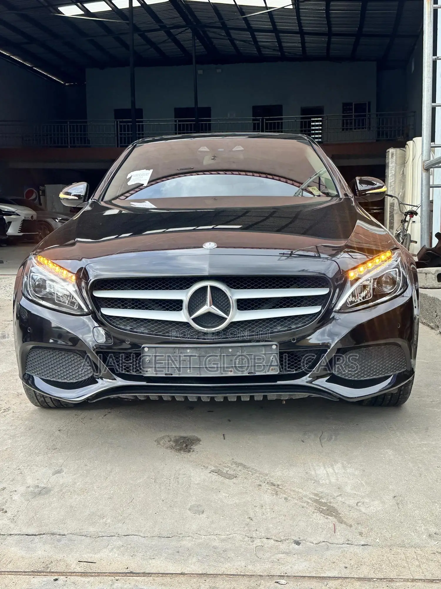 Mercedes-Benz C300 2015 Black