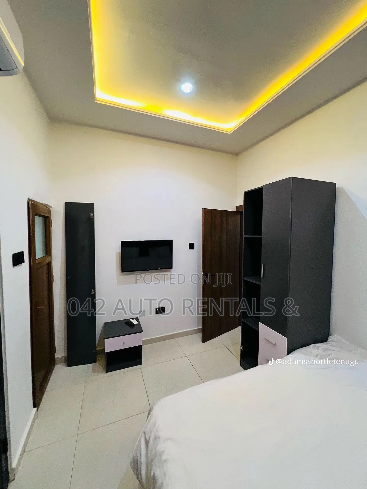 Exquisite 1 Bedroom Apartment