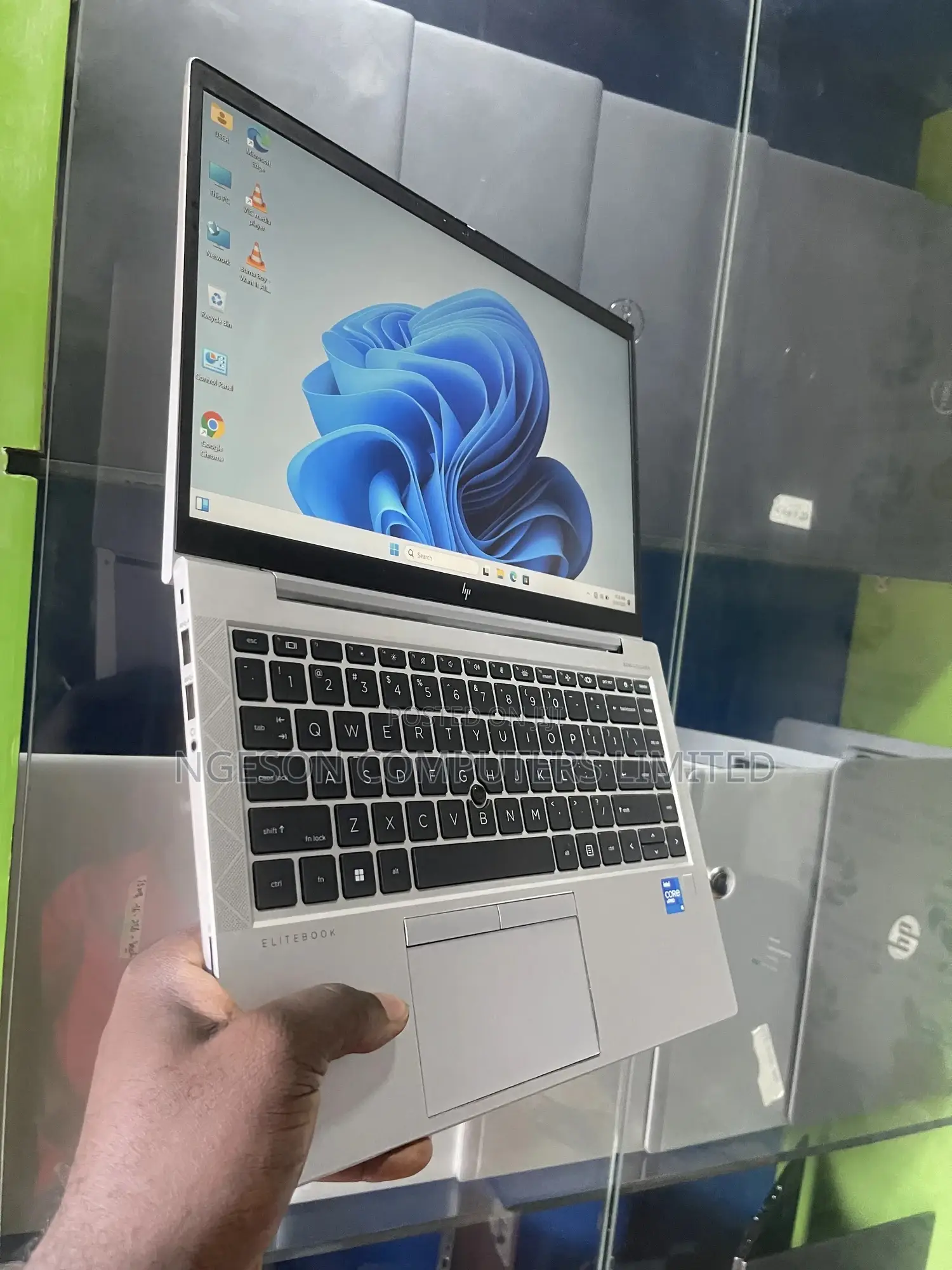 Laptop HP EliteBook 830 G8 16GB Intel Core i5 SSD 512GB